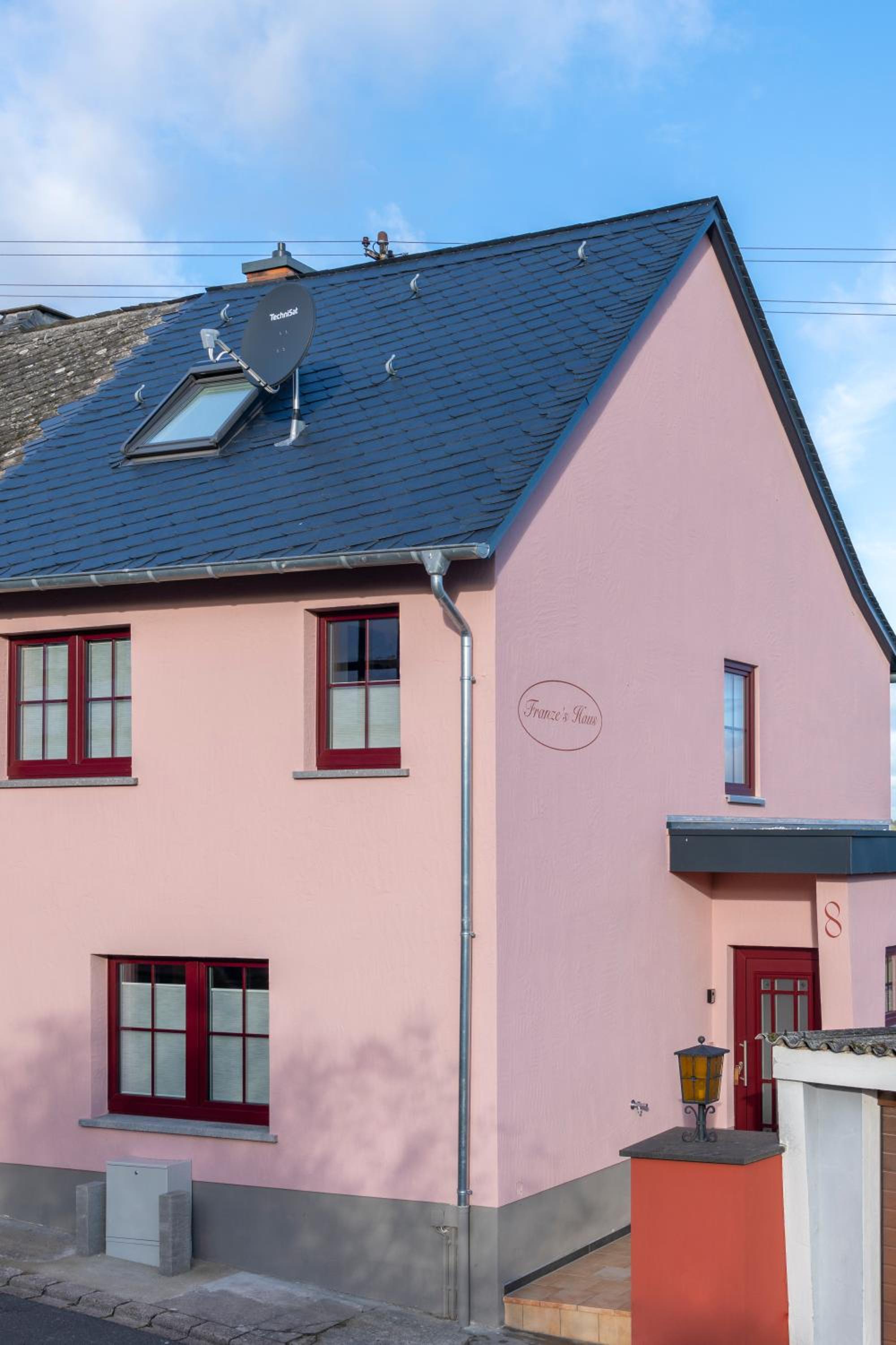 Franze´s Haus - mit Rhein- & Burgenblick