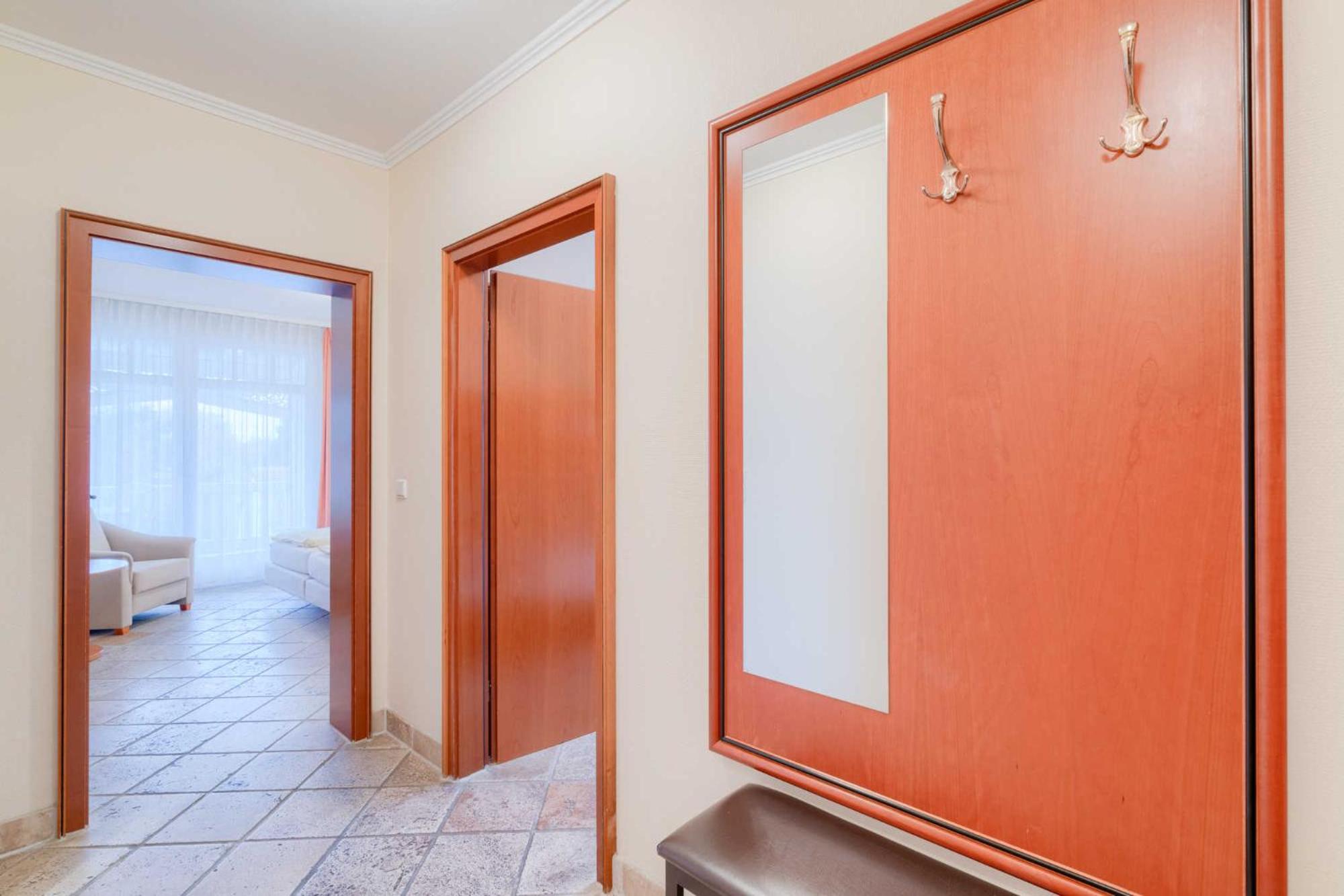 Villa Seestern, Wohnung 770 en Binz — hotel room