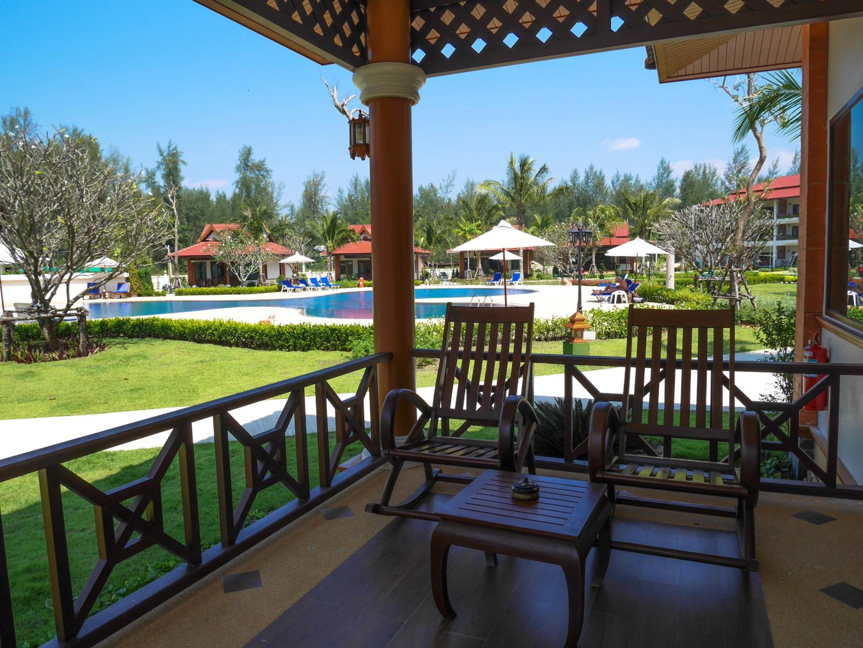 The Sunset Beach Resort - Koh Kho Khao