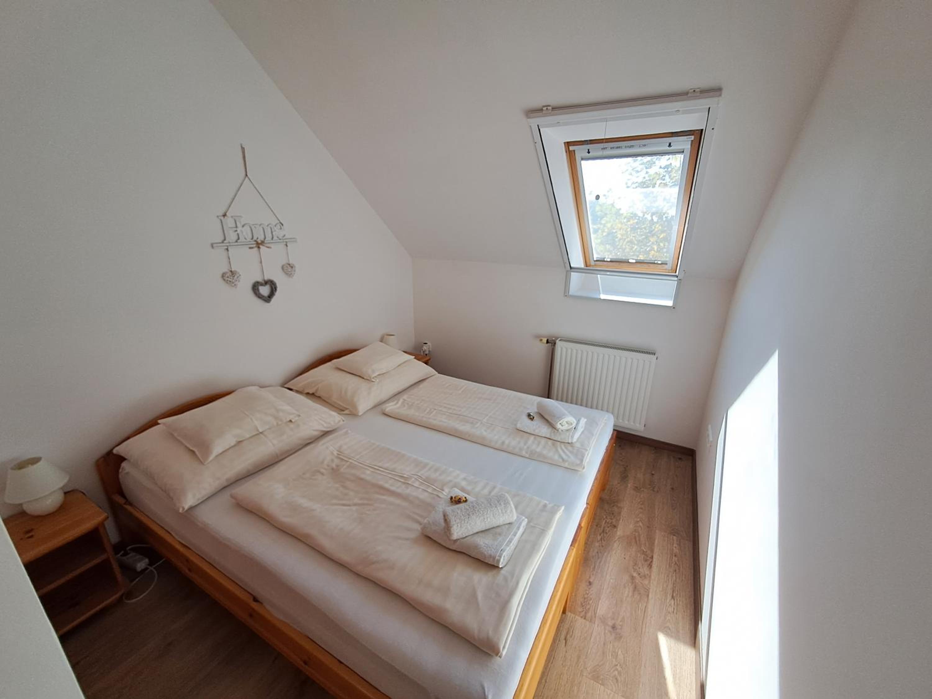 PLÁZS Apartman Balatonlelle view 3