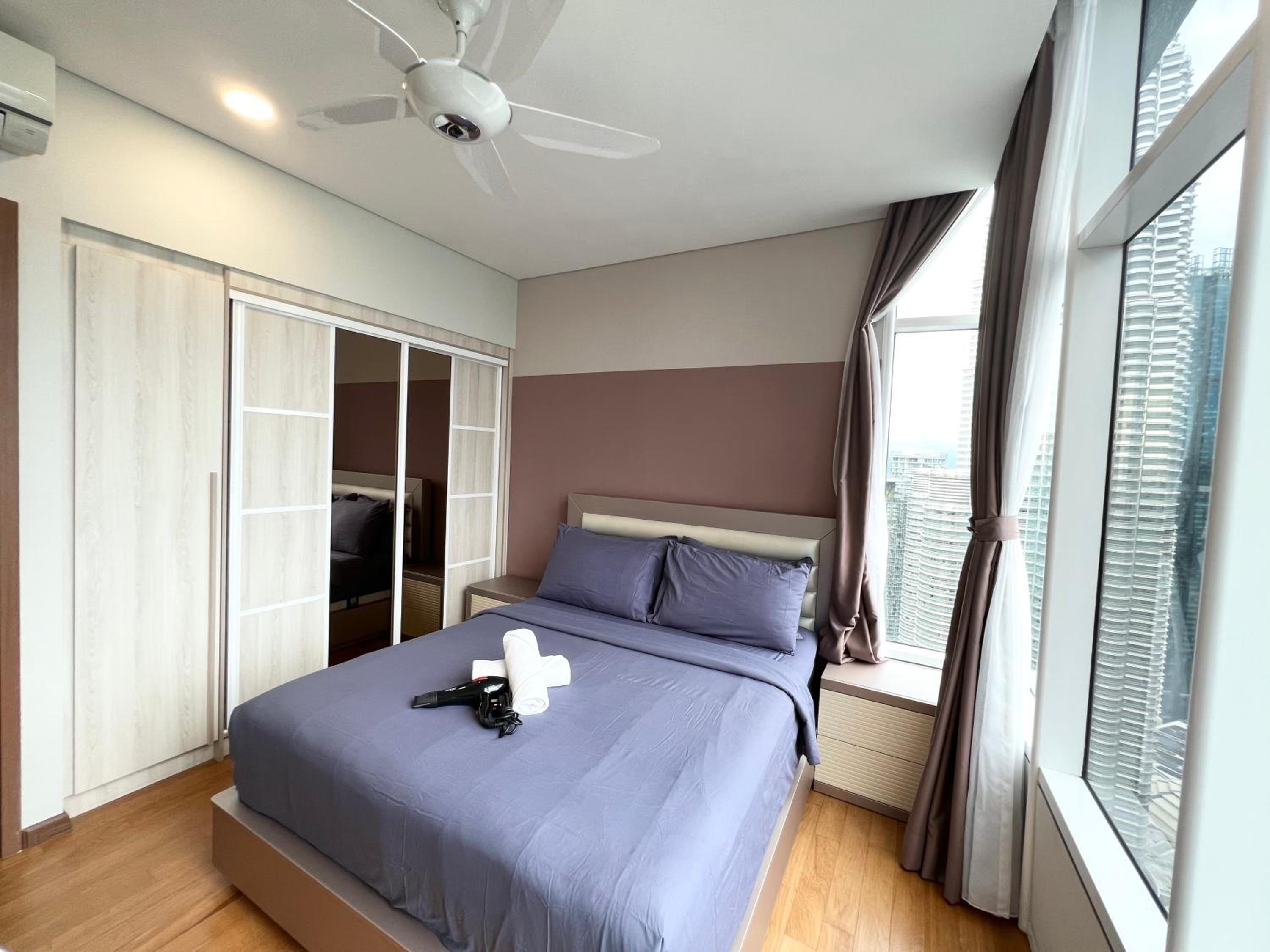 Sky Suites KLCC by GENESIS