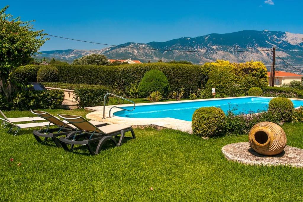 Villa Loukia