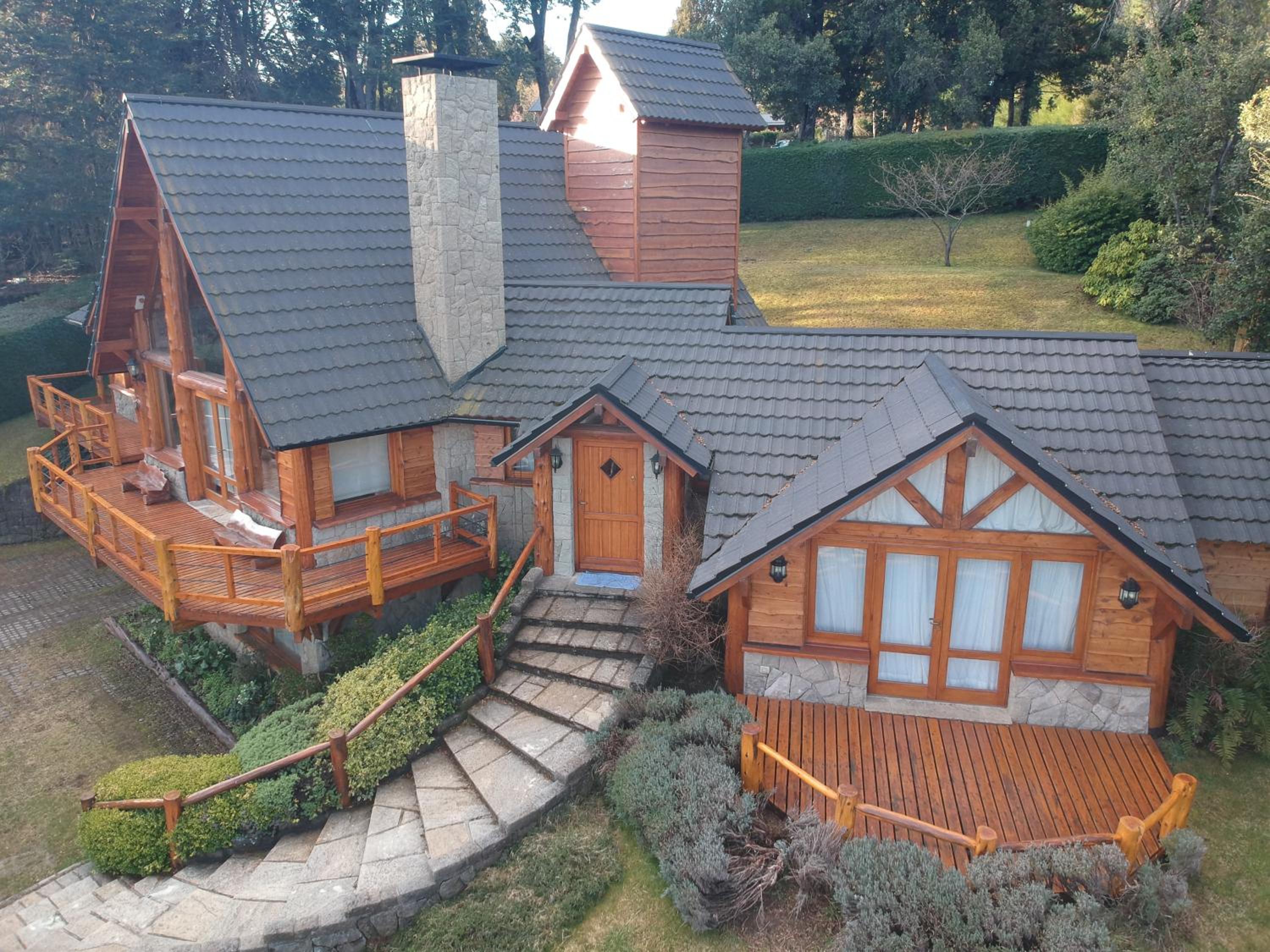 Fabulous mountain house for 8 people