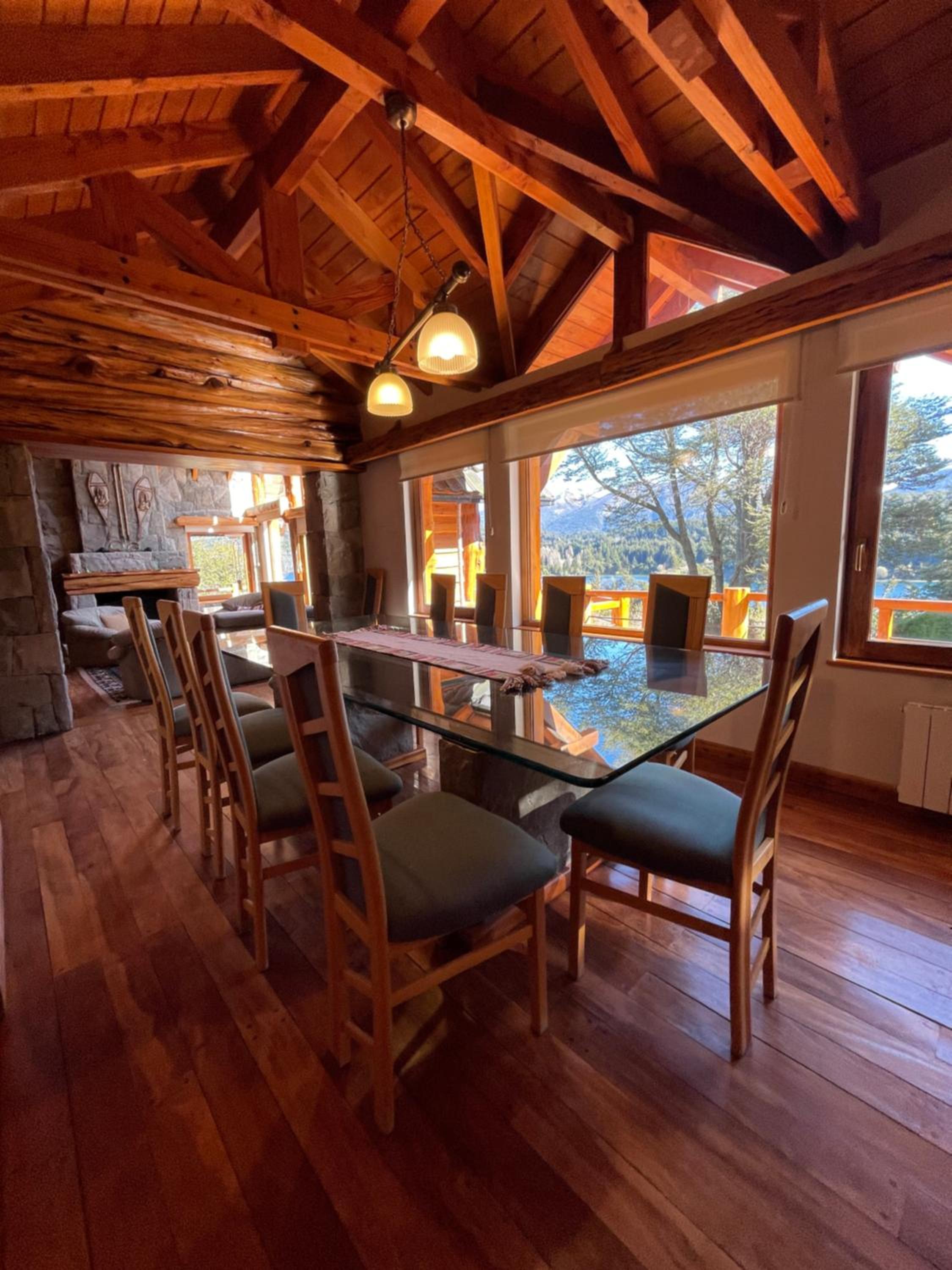 Fabulous mountain house for 8 people