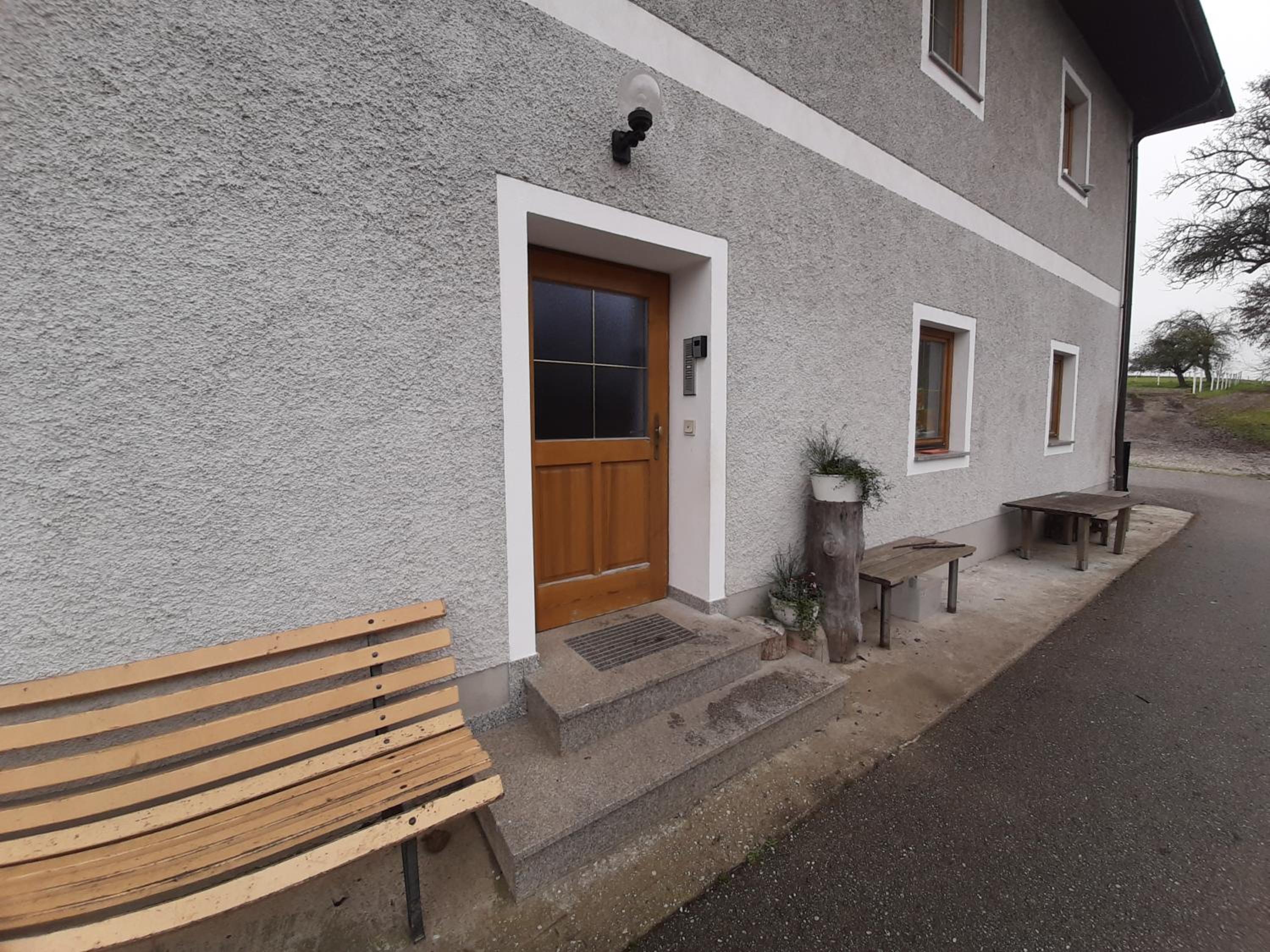 Schöne Wohnung am Bauernhof