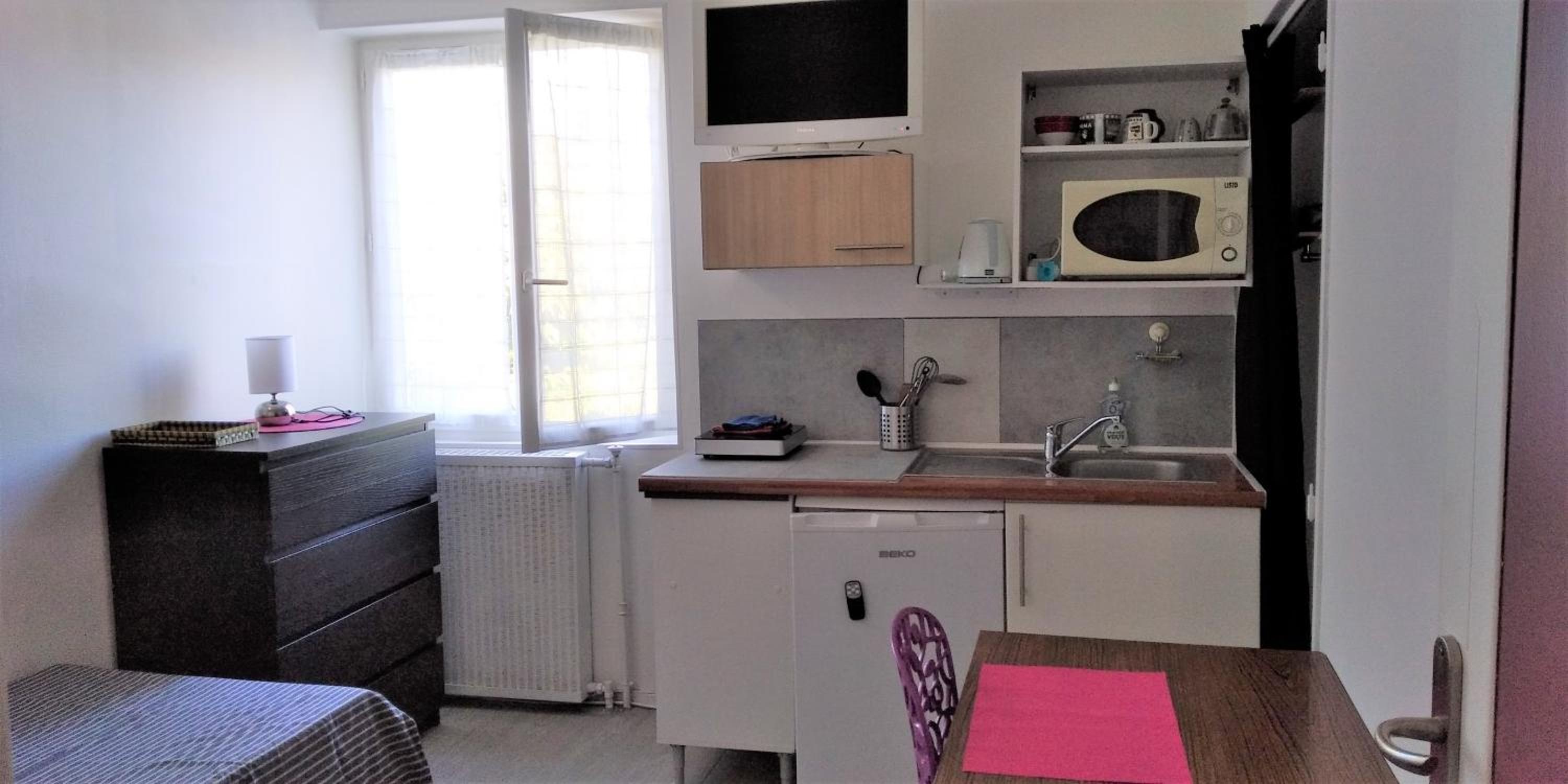 Chambre 1 PERSONNE et STUDIO 1 personne Avec Entrée Libre et Salle de Bain Privée, photo 29