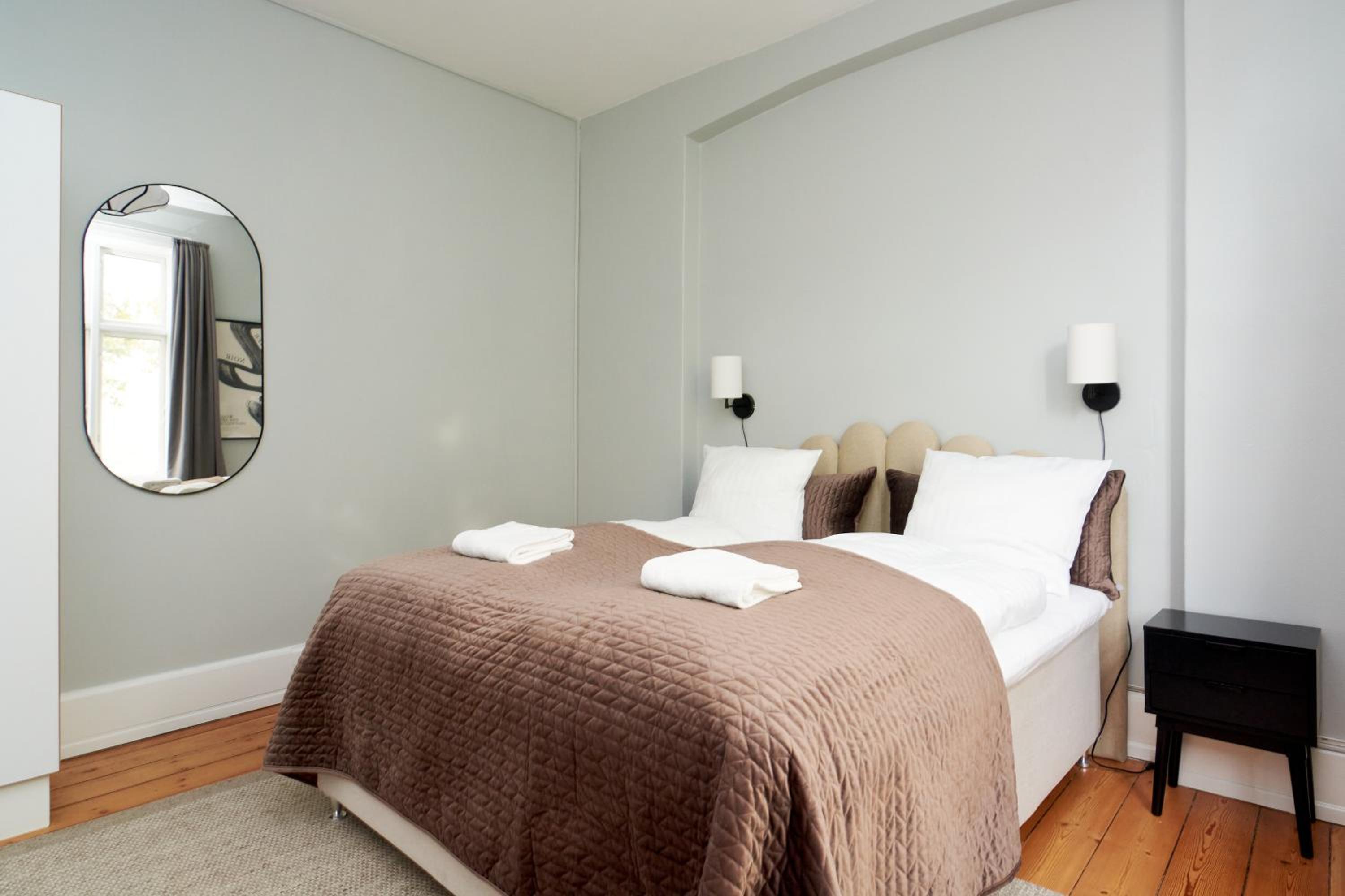 Spacious Scandinavian 3BR Flat in Vibrant Area