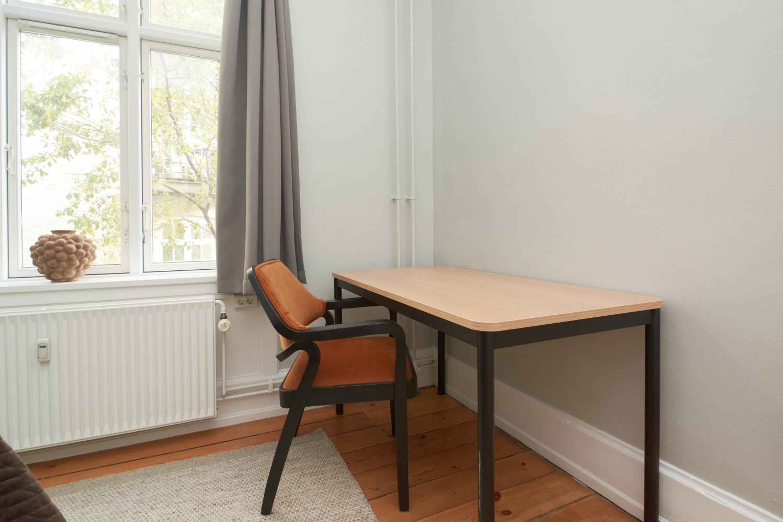 Spacious Scandinavian 3BR Flat in Vibrant Area