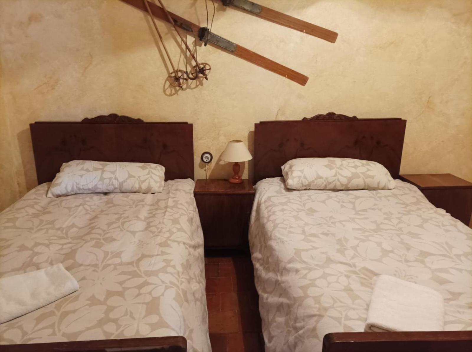 La Casa Amarilla
