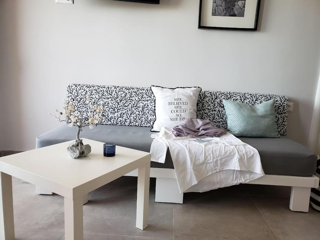 Evalia Apartments