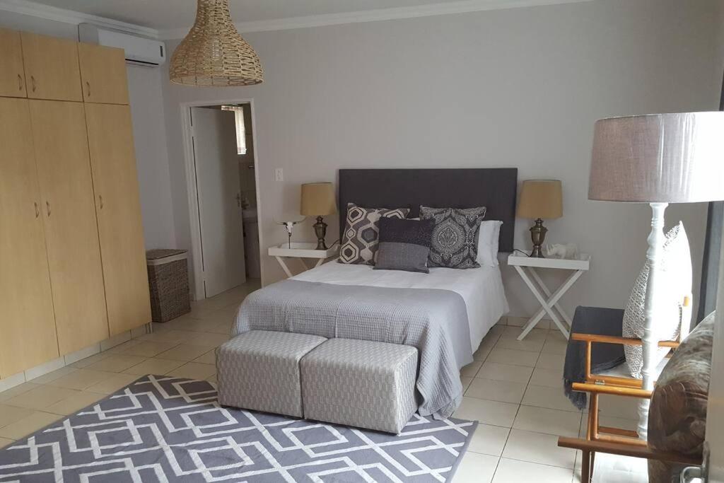 Business Travel/ Family Villa - Spacious Villa view 4