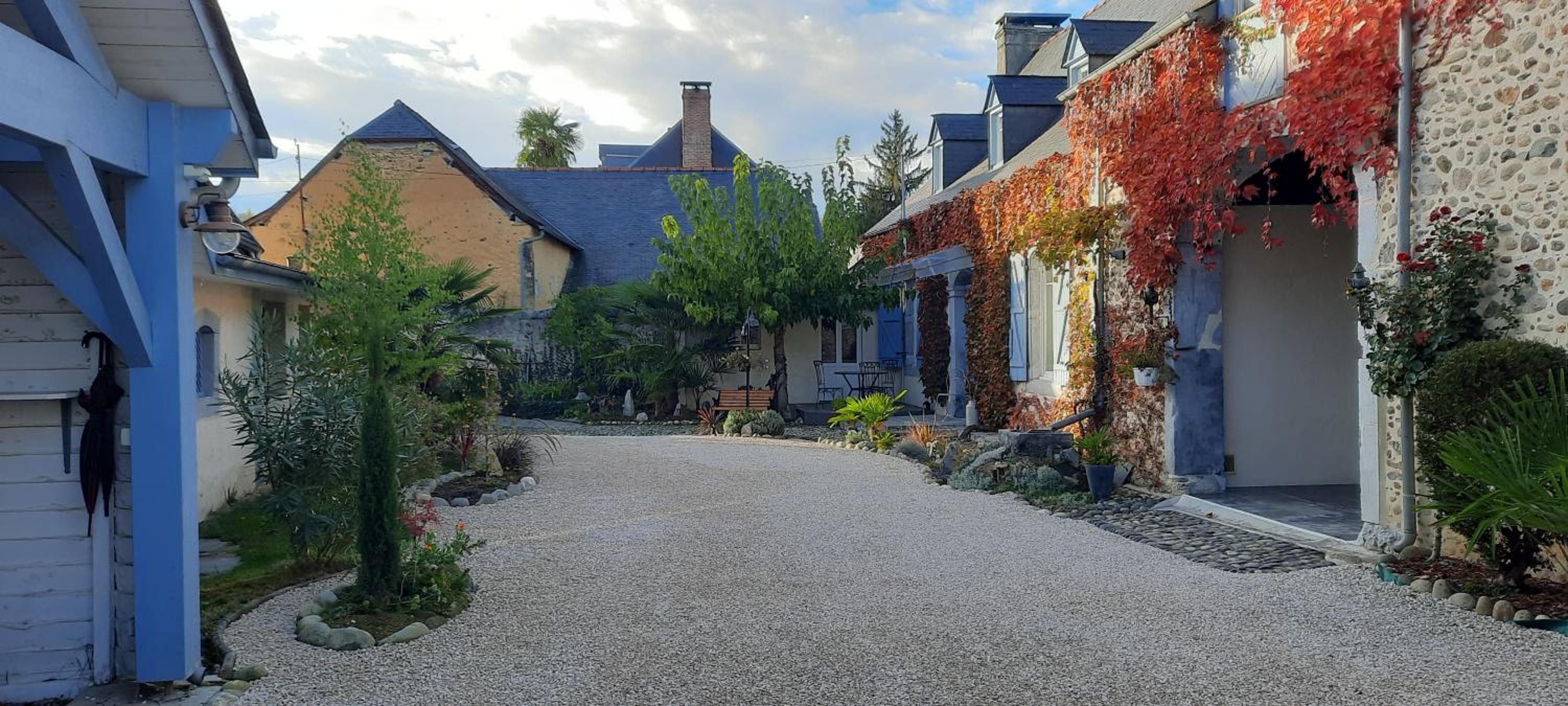 La Ferme aux Fleurs view 4