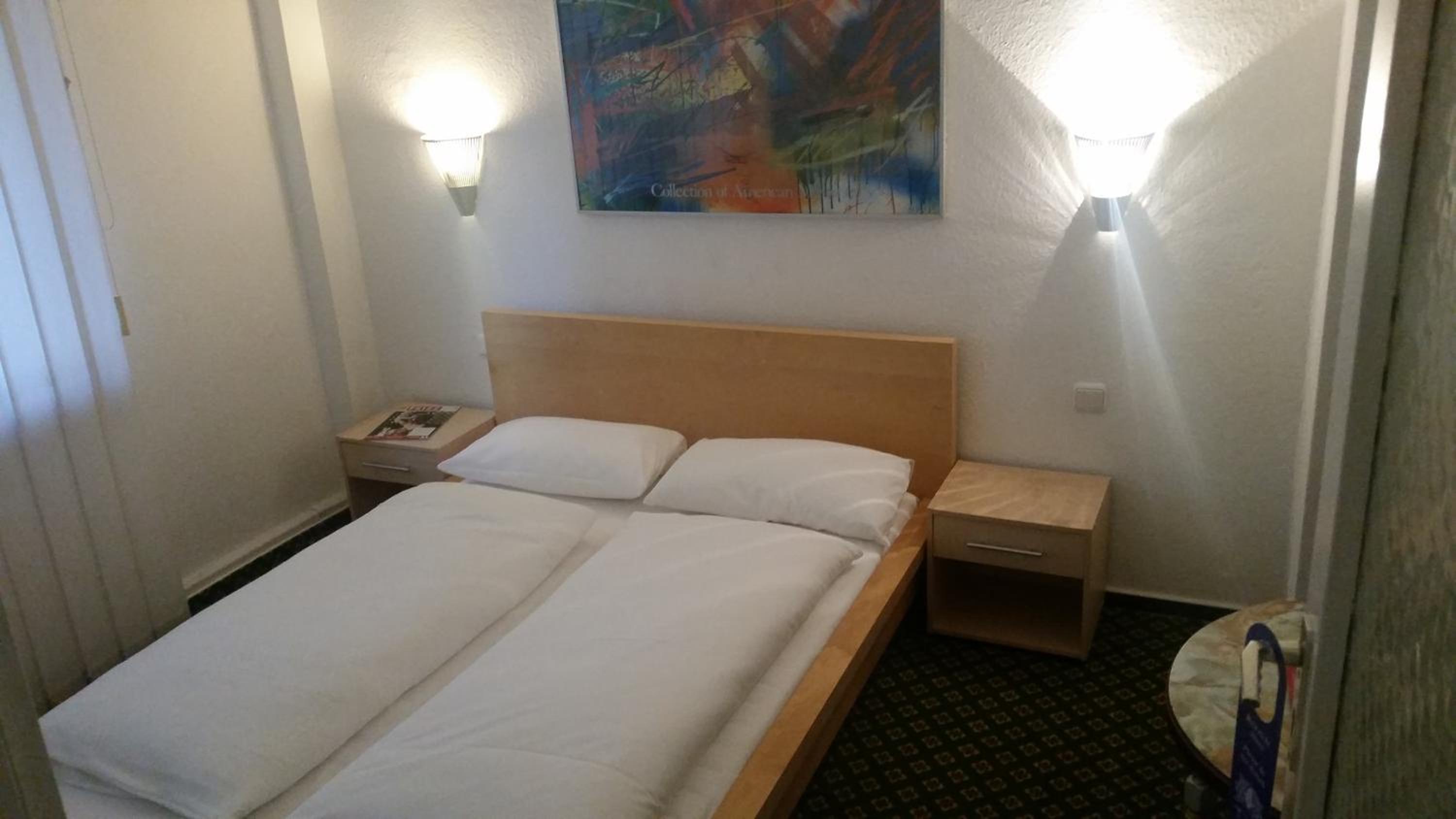 Hotelgarni Frankfurt — photo 9