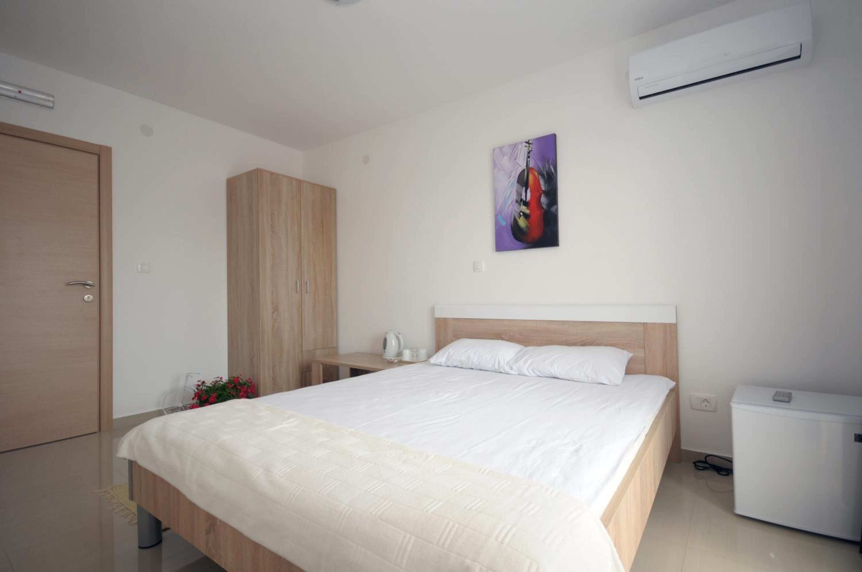 Apartments Vila Anastasia view 3