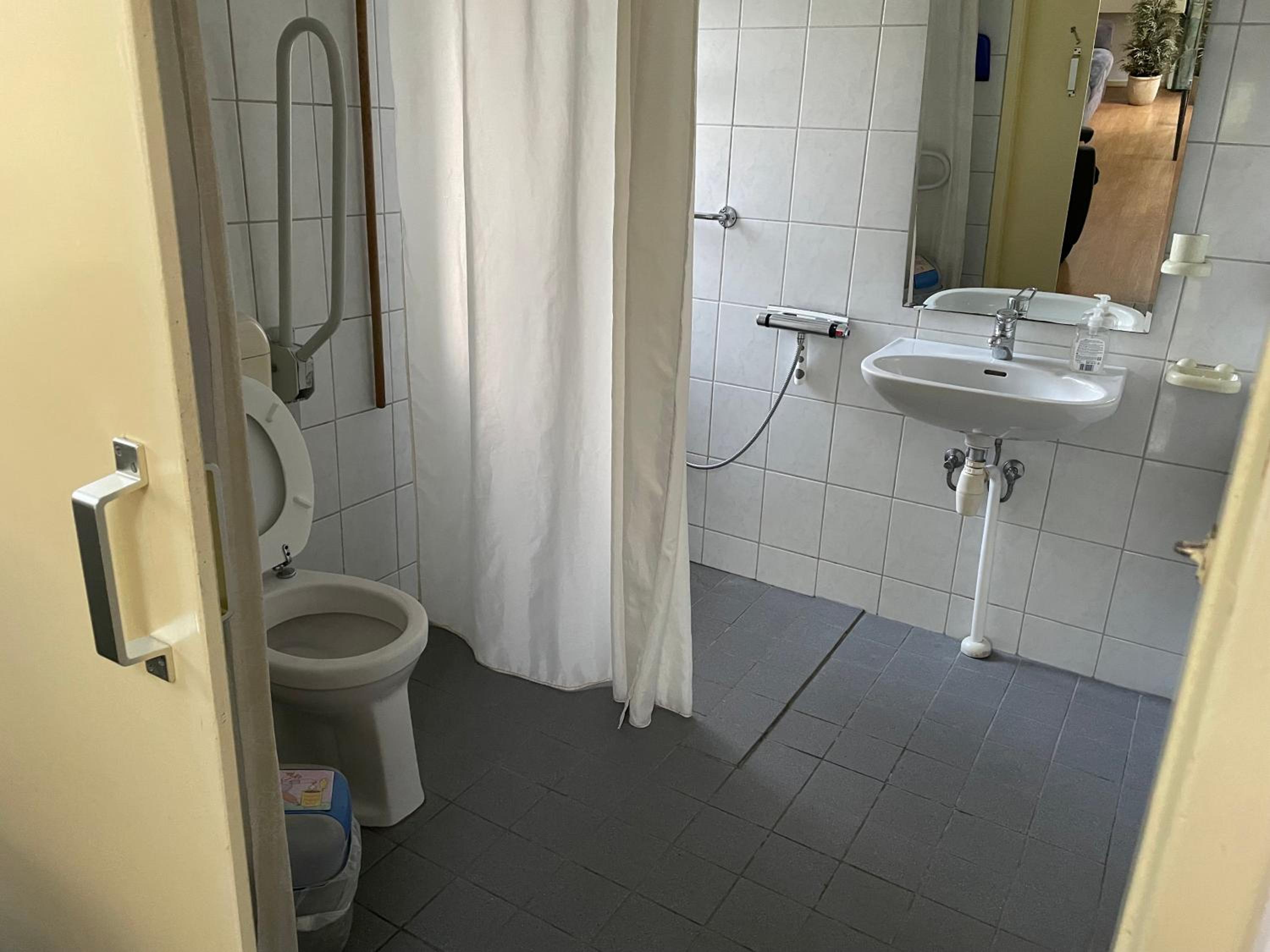 Photo 40