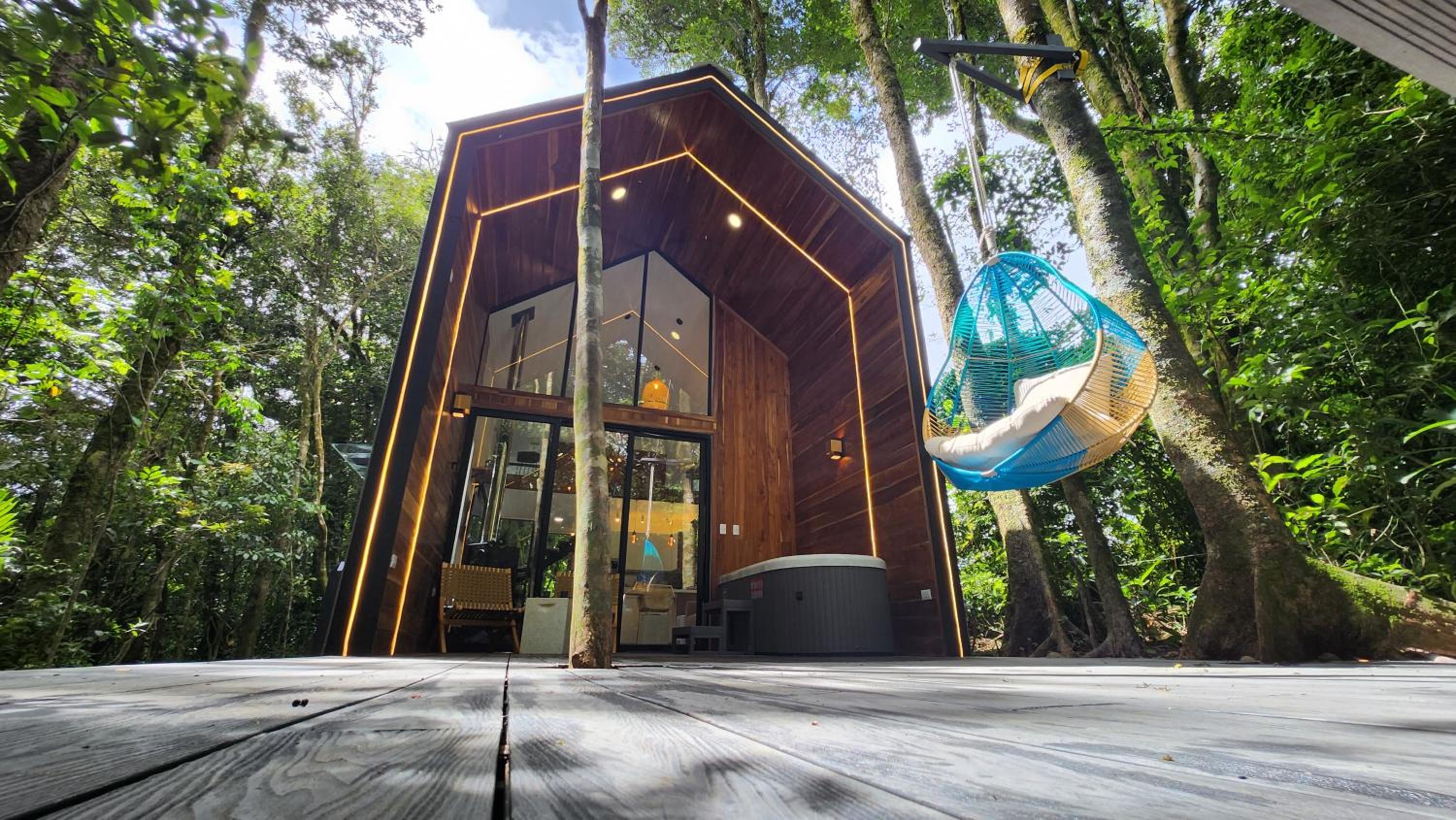 Amalú Luxury View Cabins view 3