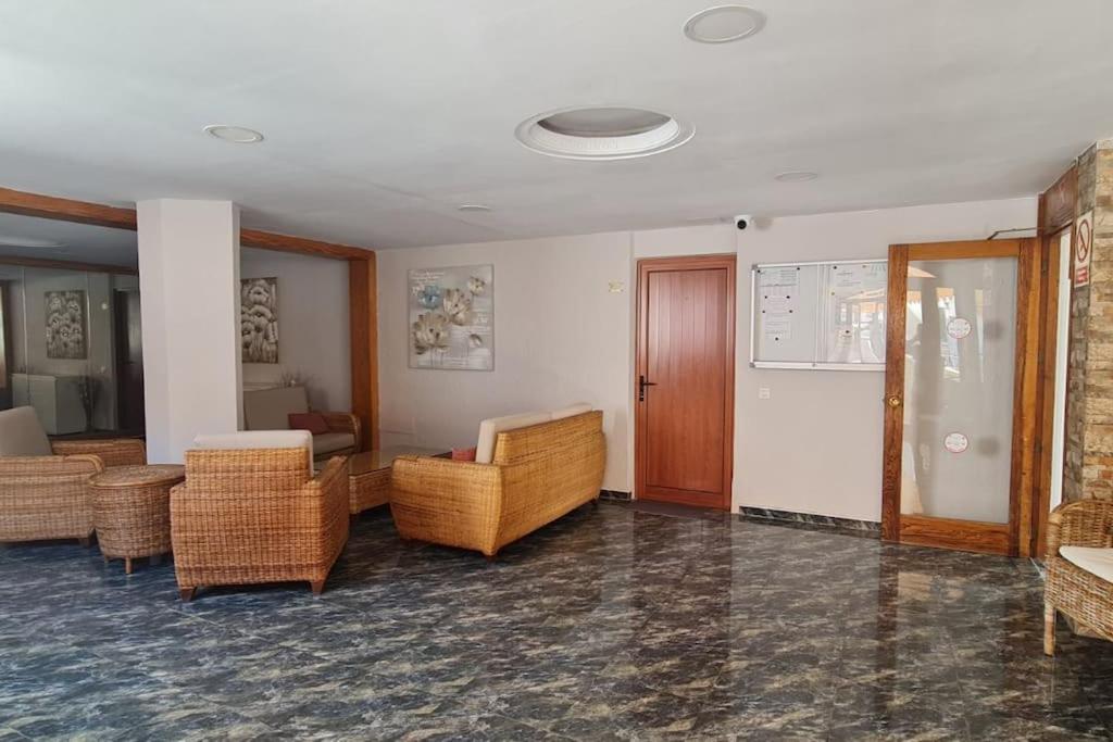 Golden Sunny View Apartment
