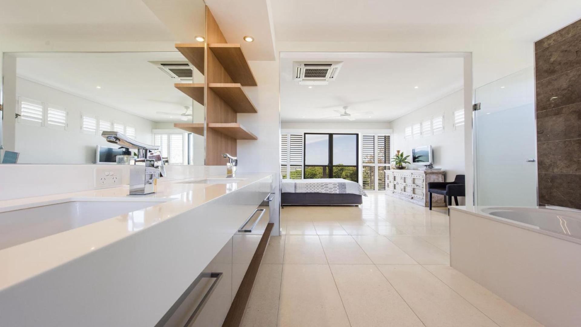 Belvedere Luxury Apartment 2 - Lifestyle Yamba