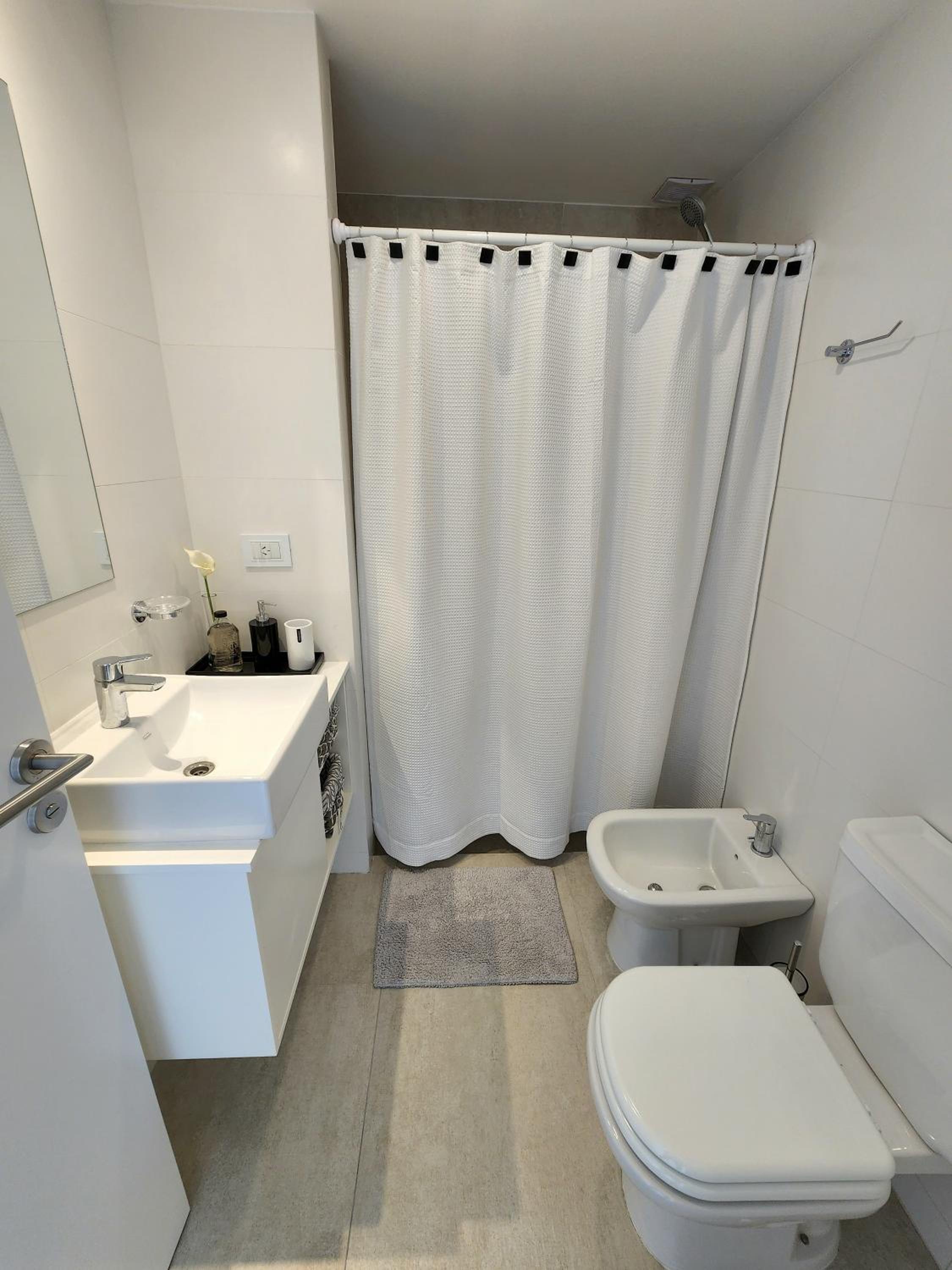 Depto premium frente al mar, cochera y piscina!!