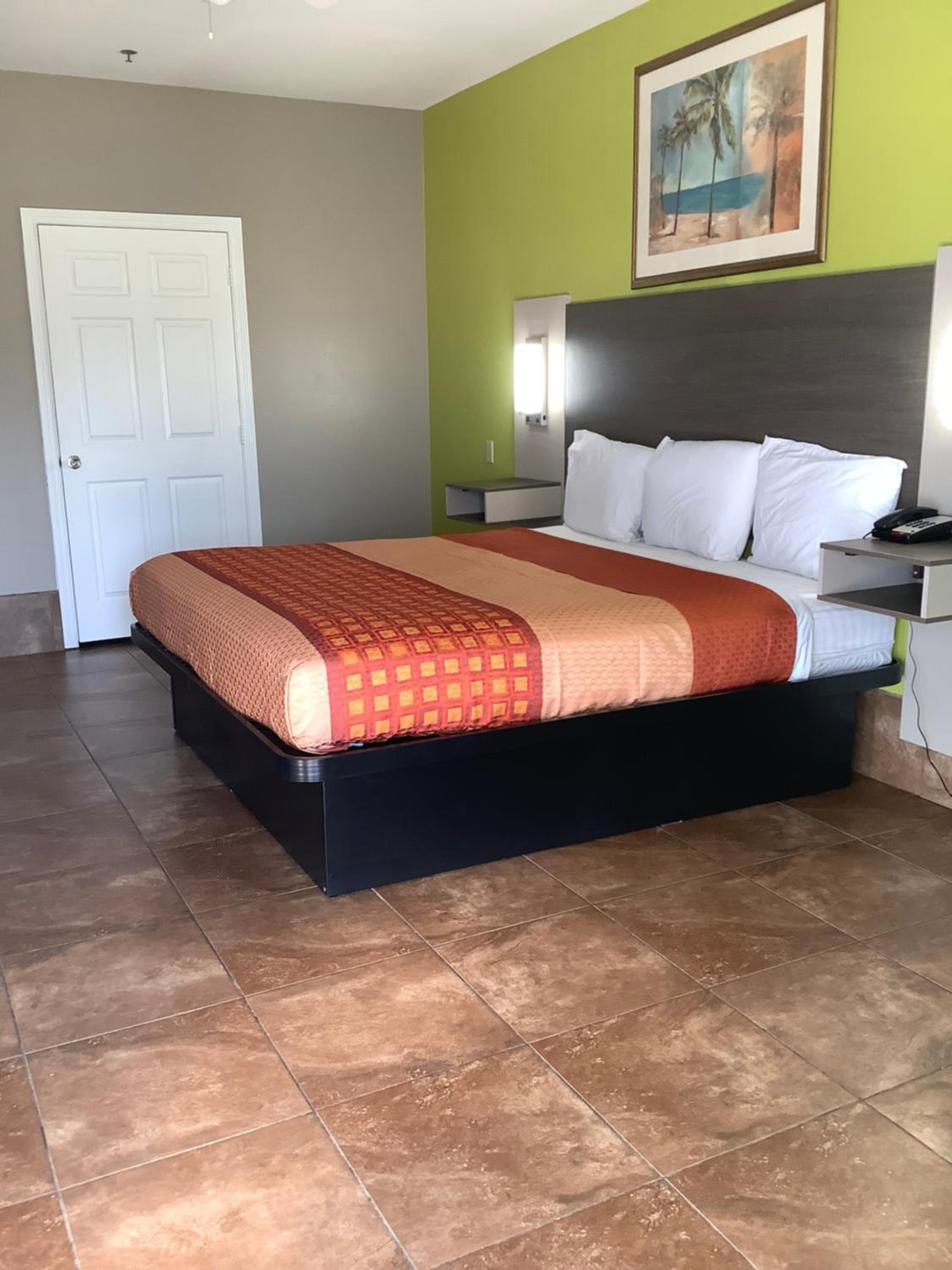 McAllen Vacations - Texas Inn - Welasco/Mercedes - Property Image 2