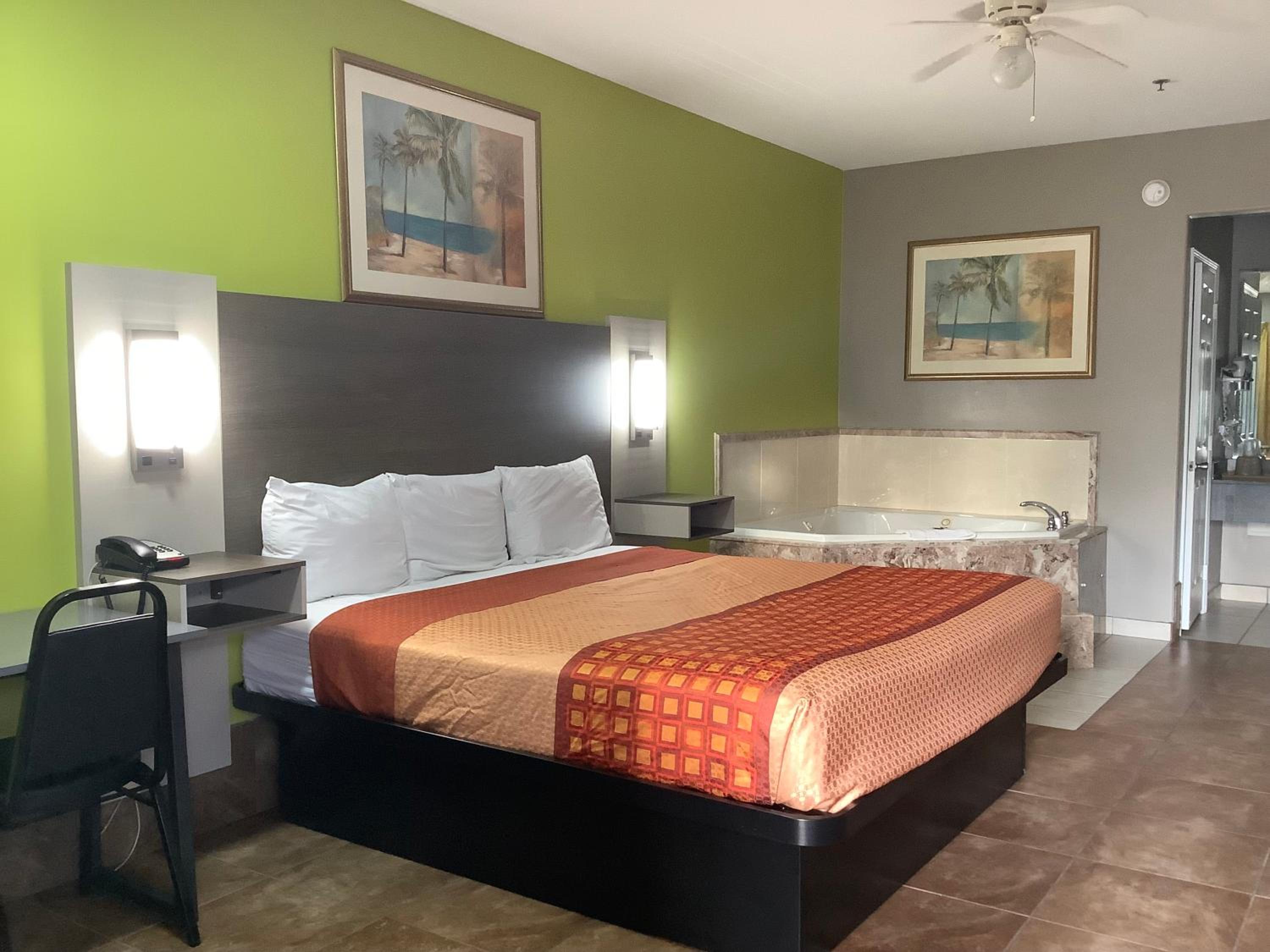 McAllen Vacations - Texas Inn - Welasco/Mercedes - Property Image 3