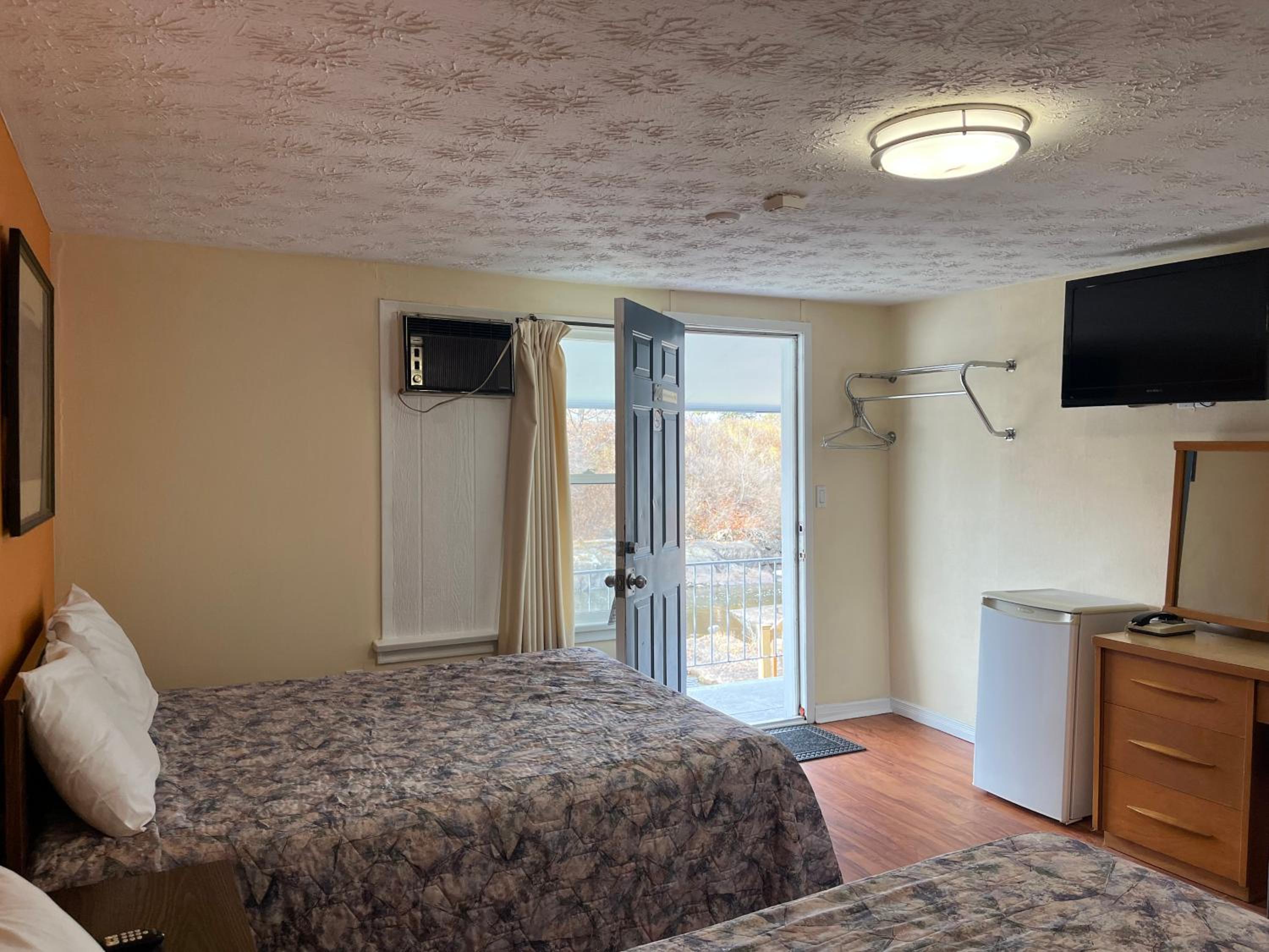 Old Mill Motel