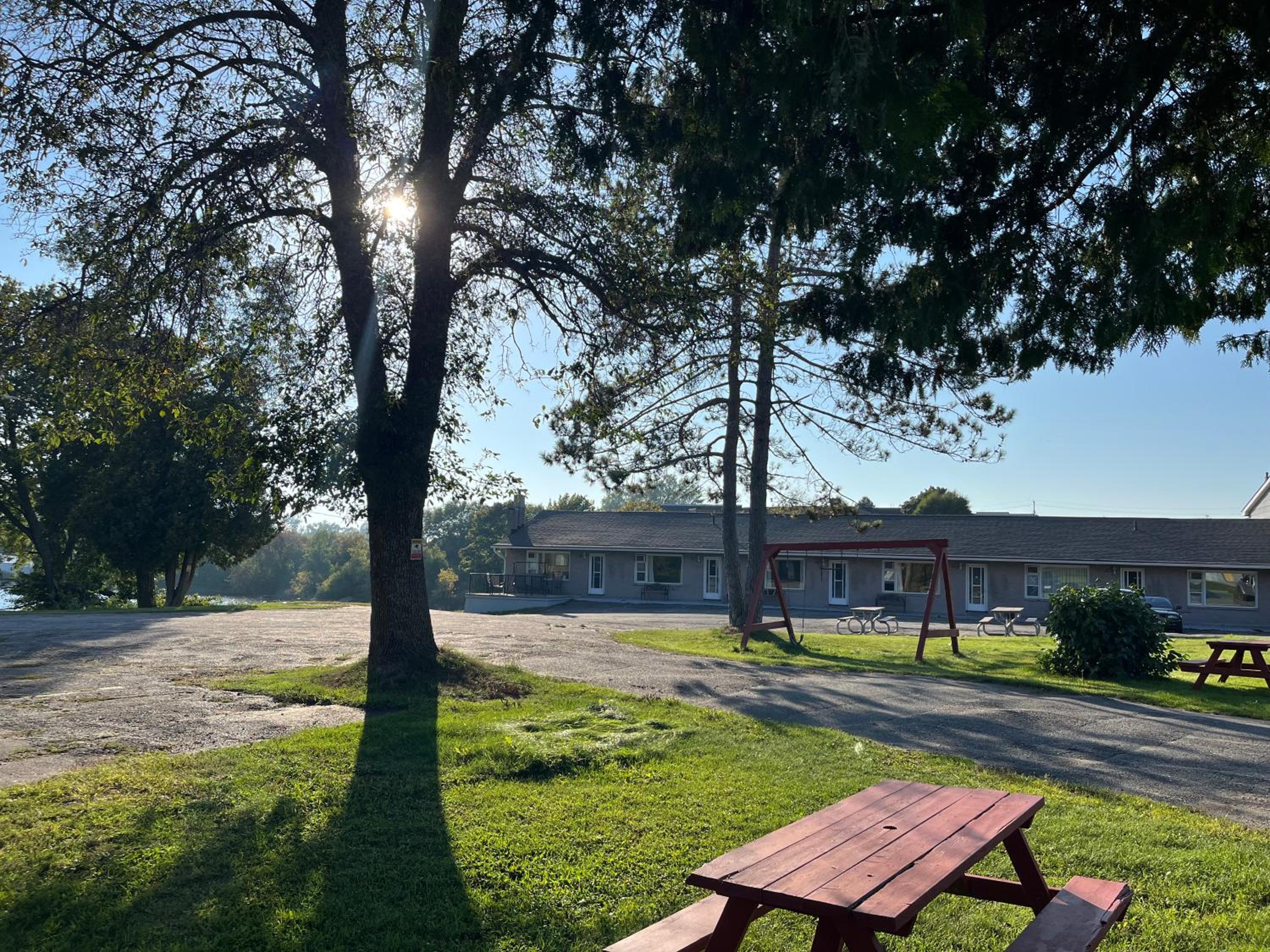 Old Mill Motel