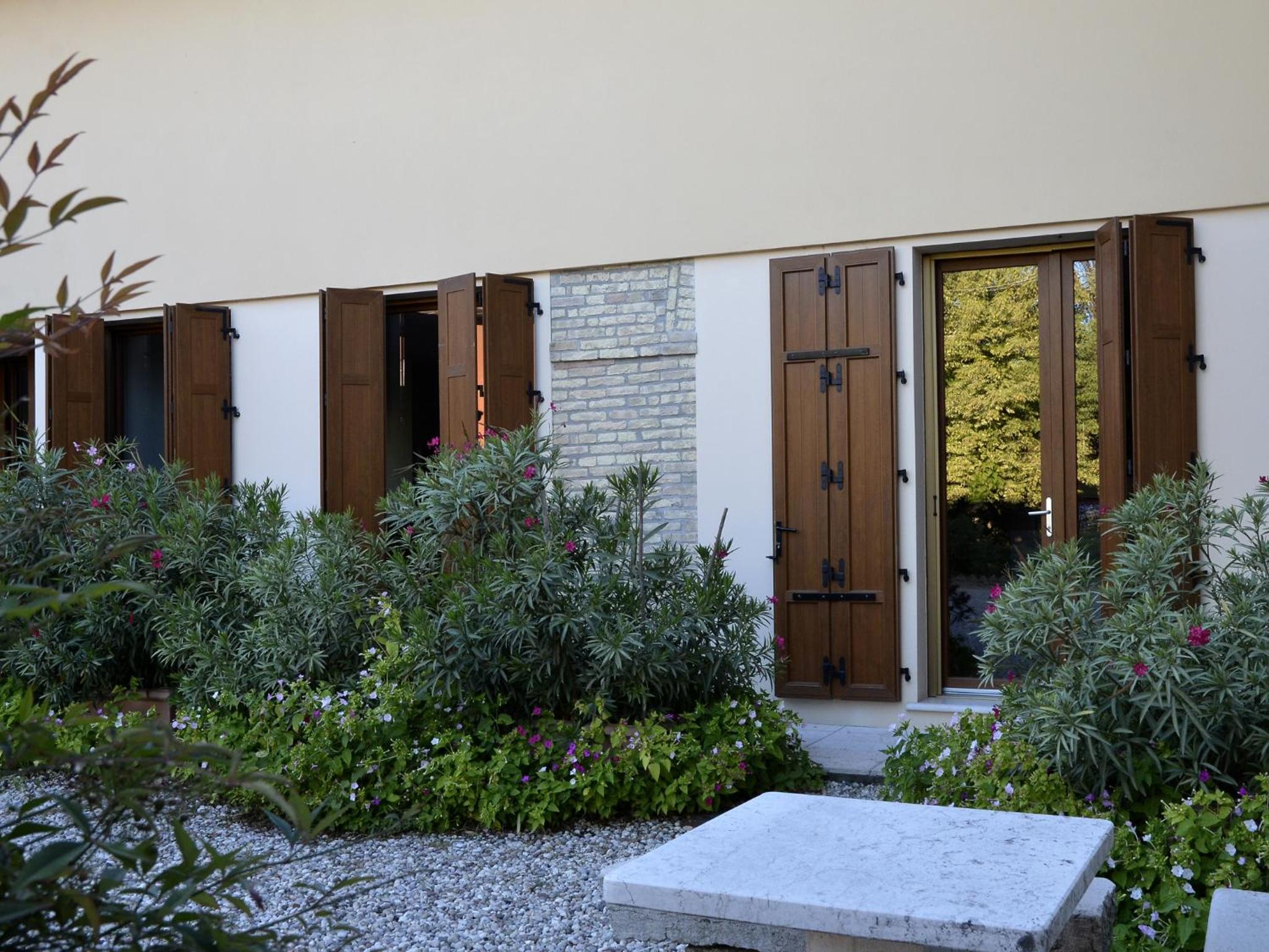 9 Muse Bed and Breakfast