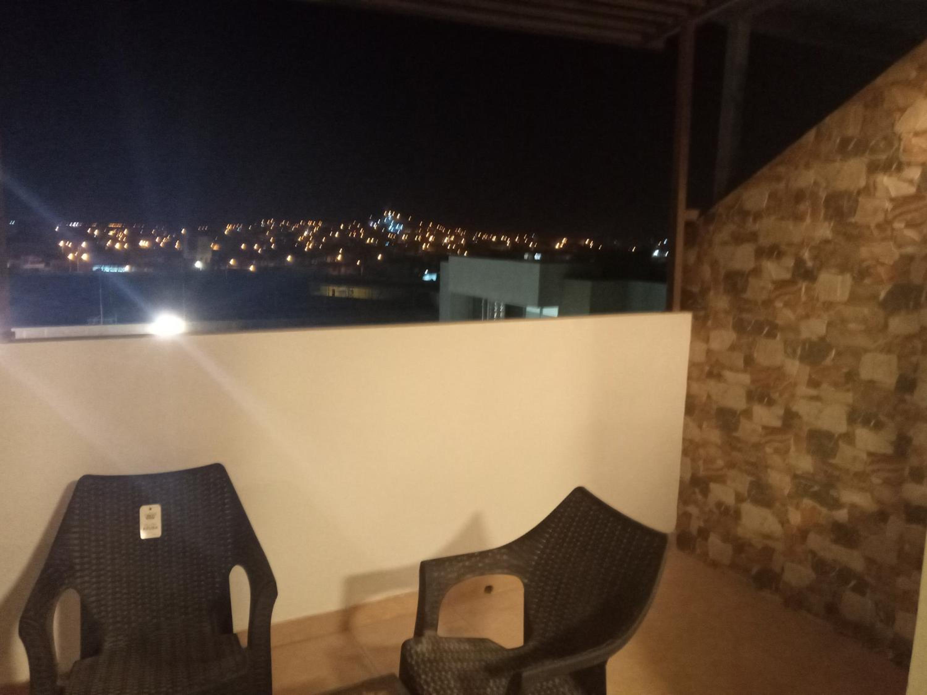 Apartamento duplex, con terraza y vista de Chiclayo