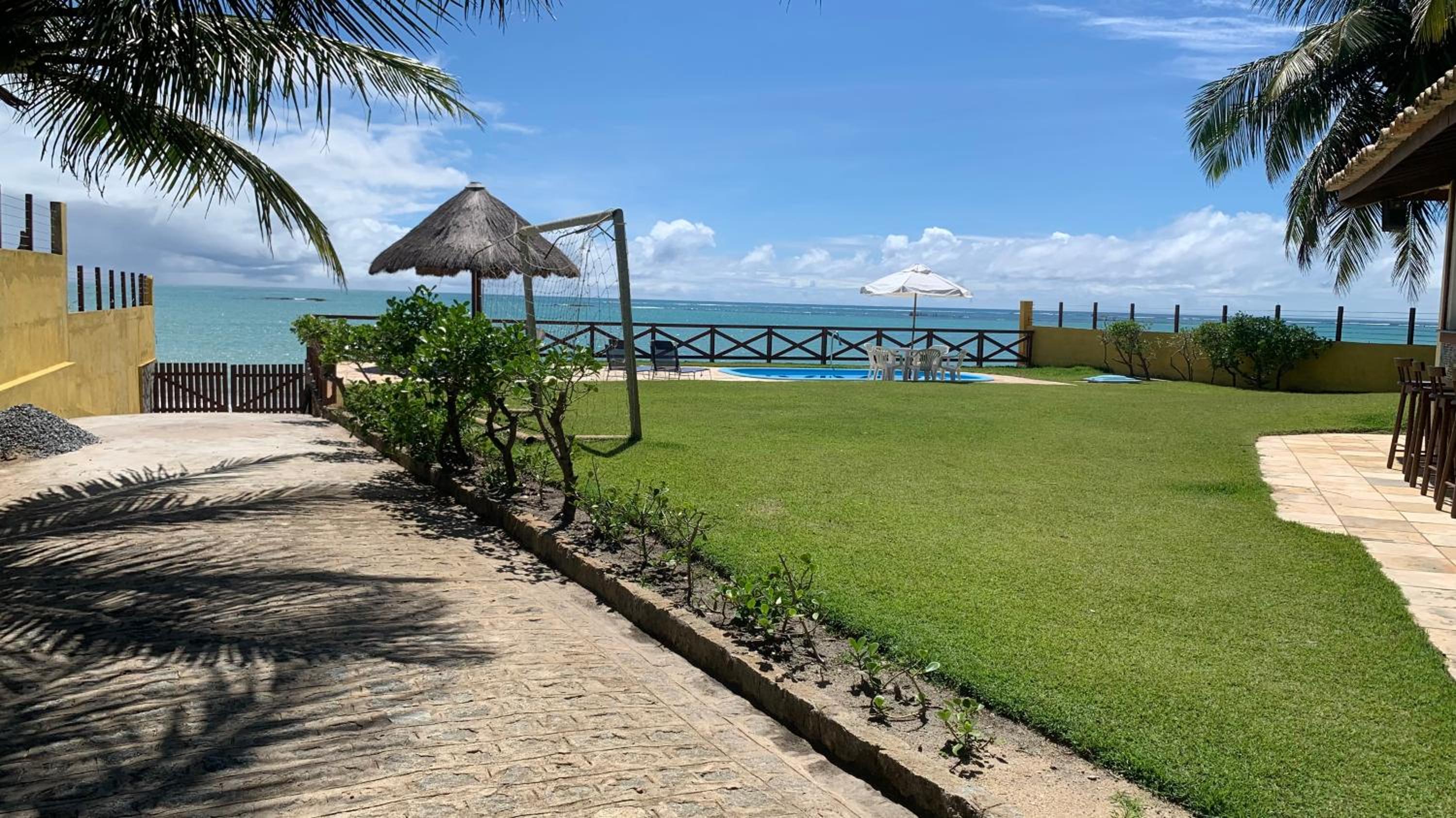 Casa à Beira Mar, piscina e 4 suítes na praia de Ipioca-Maceió-AL - Vila Ipioca