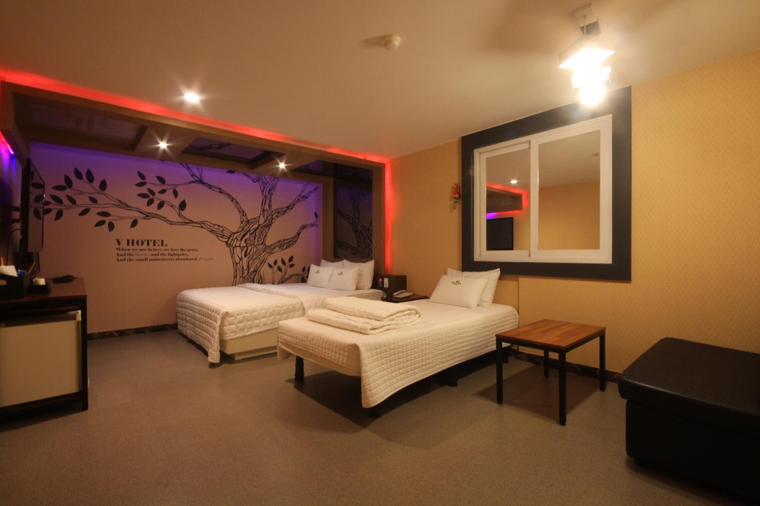 hotel room