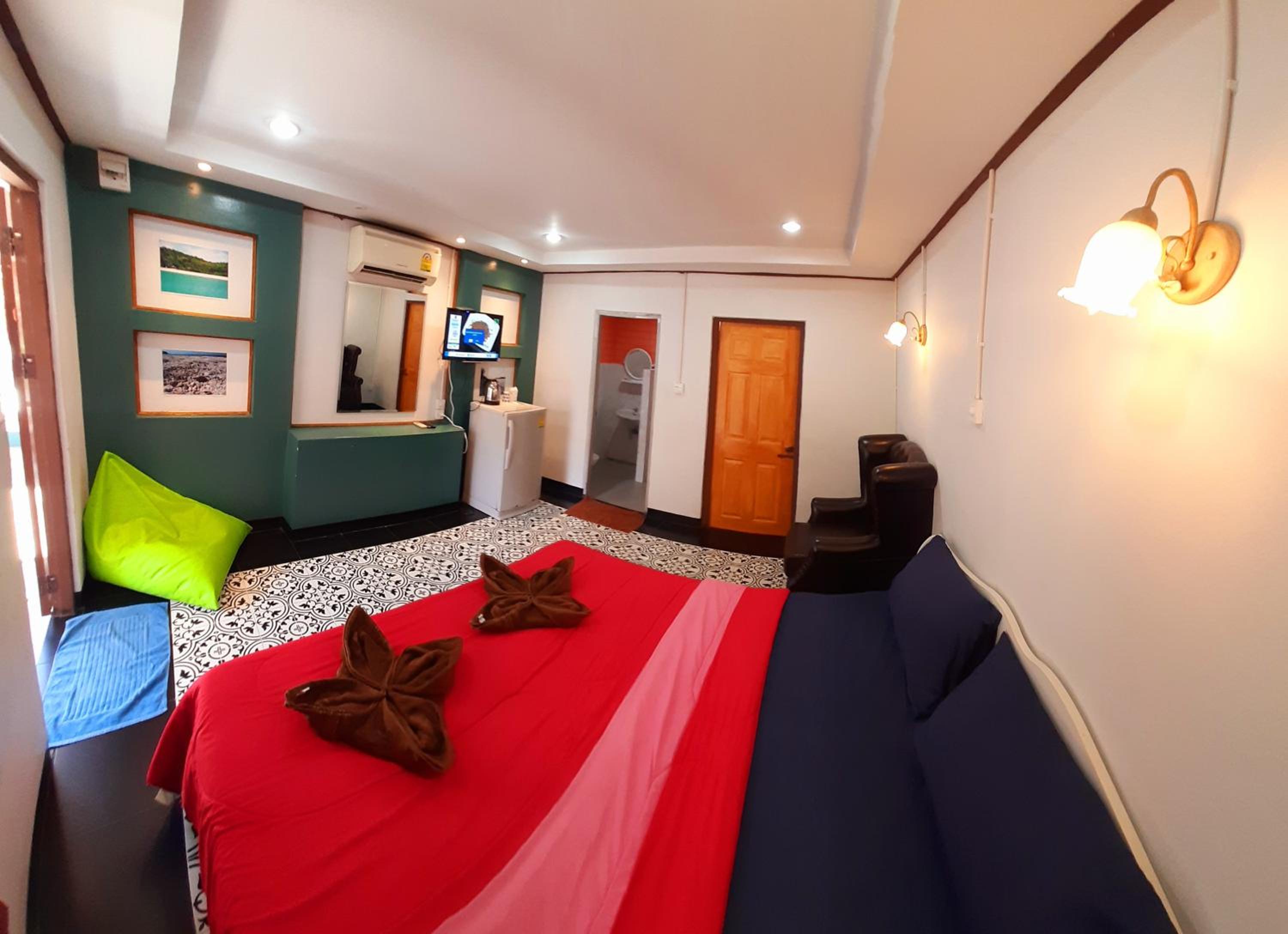 คิวทอง บังกะโล (Q-Thong bungalow) view 3