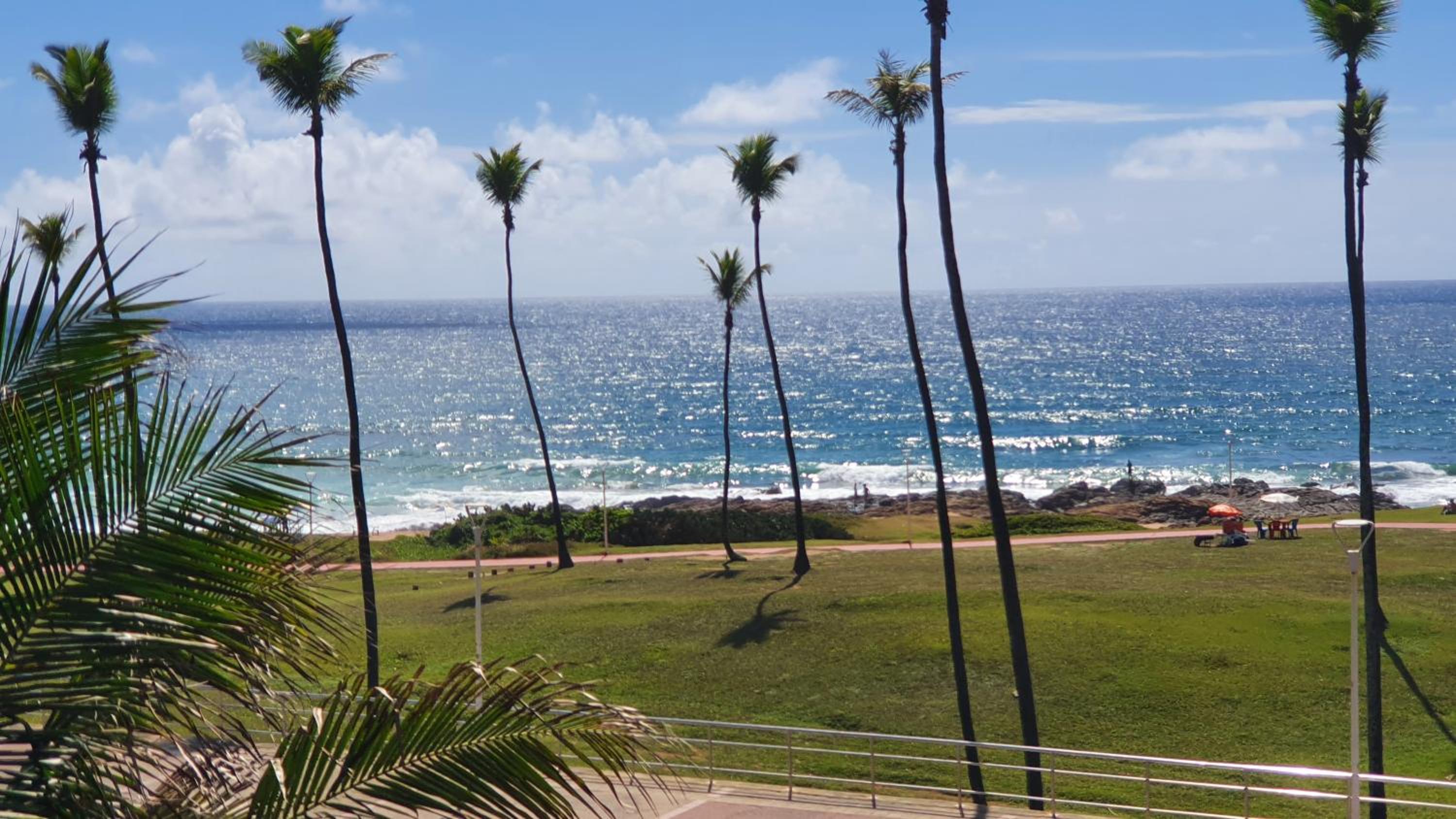 FLAT Jardim de Alah - Frente Praia