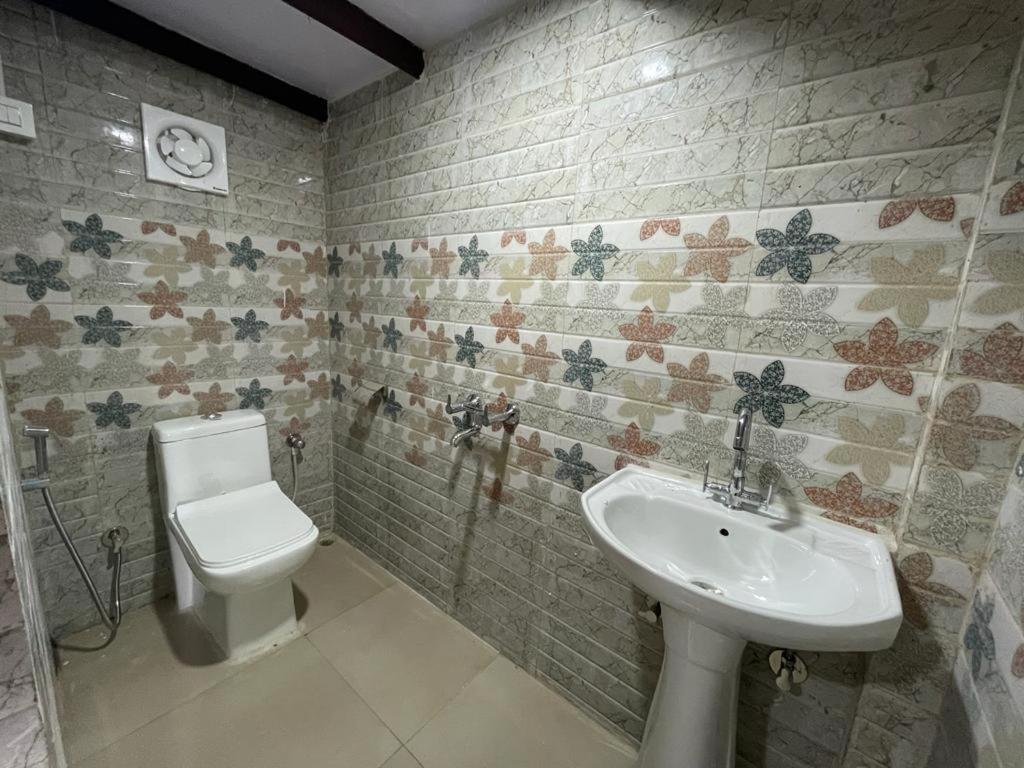 Photo 9