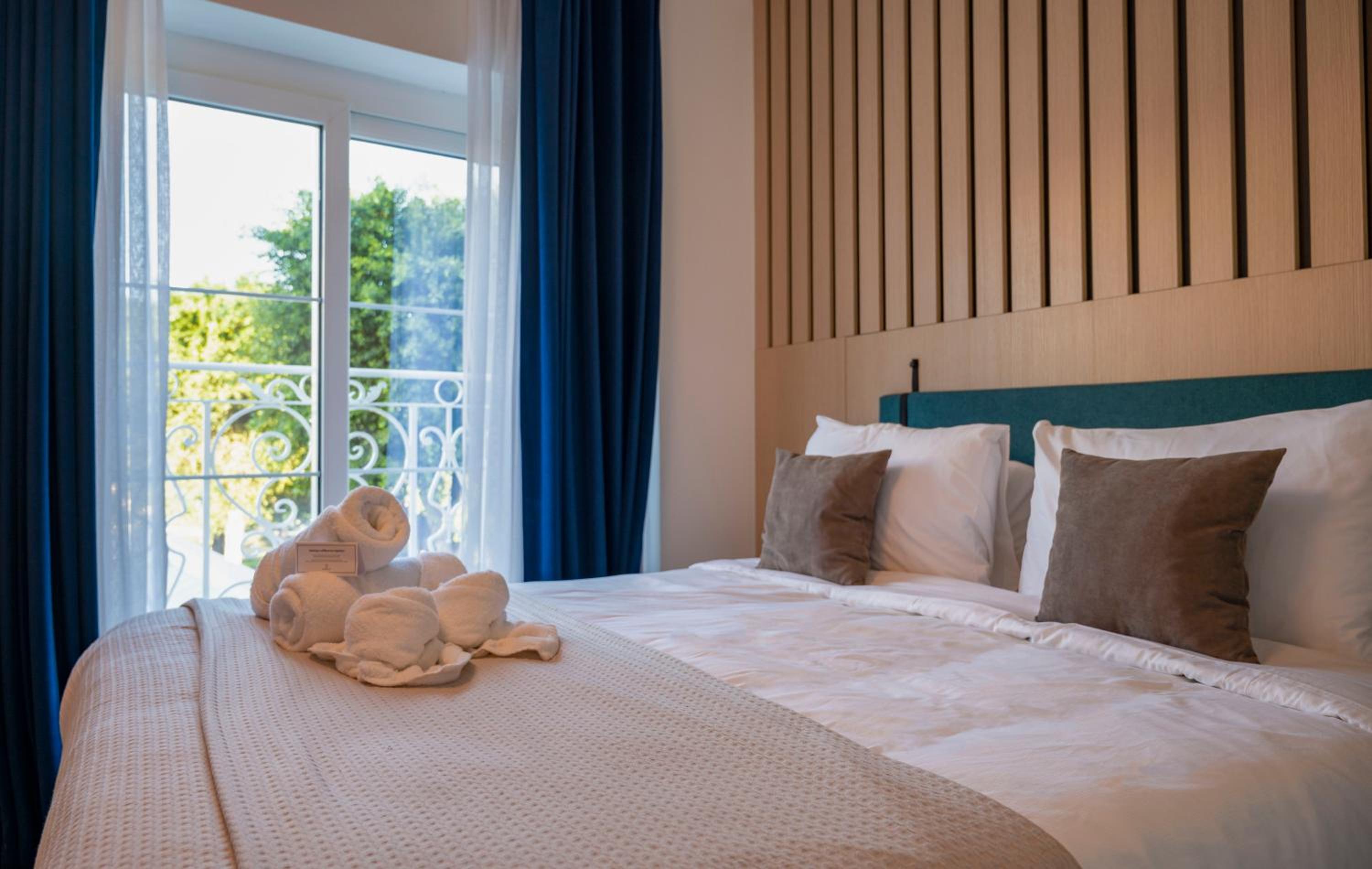 Hotel Townhouse17 Boutique Bed & Breakfast - Image 1