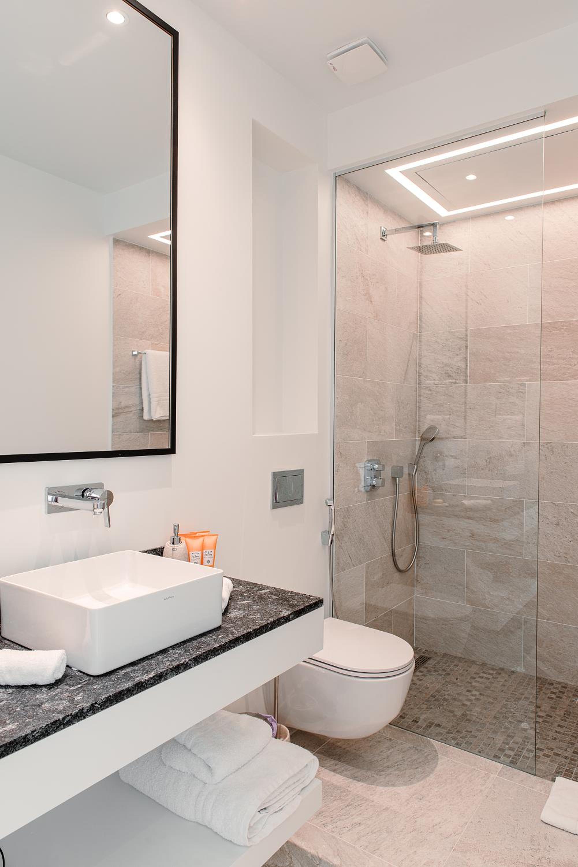 Lustica Bay Vacation Homes photo 5
