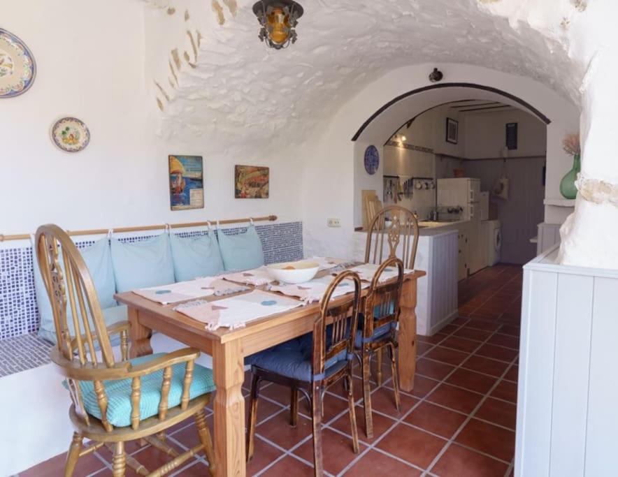 Casa rural con jacuzzi y chimenea en paraje único - La Casa del Pino view 3