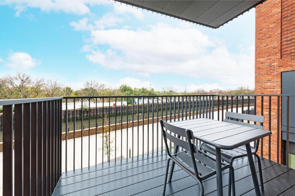 Stayo Apartments Barking Wharf