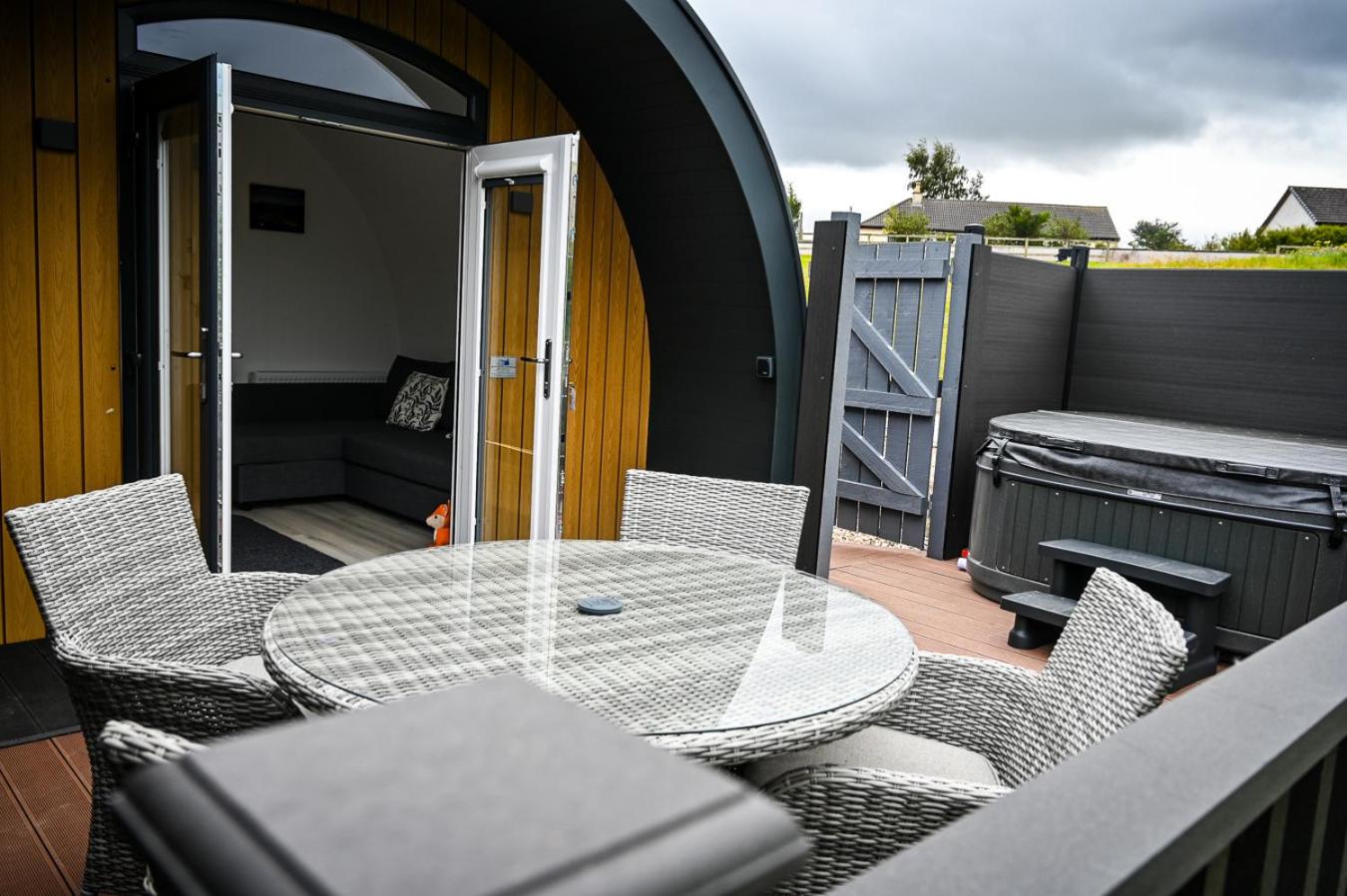 Newmore Highland Pods with Hot Tubs on NC500 view 5
