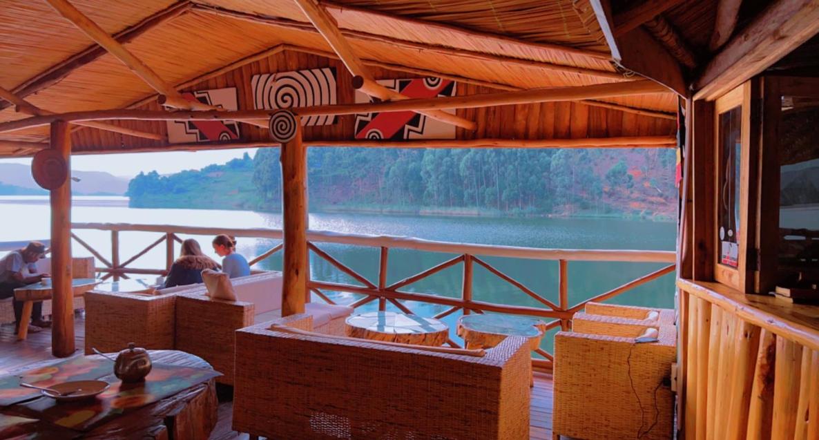 Lake Bunyonyi Rock Resort