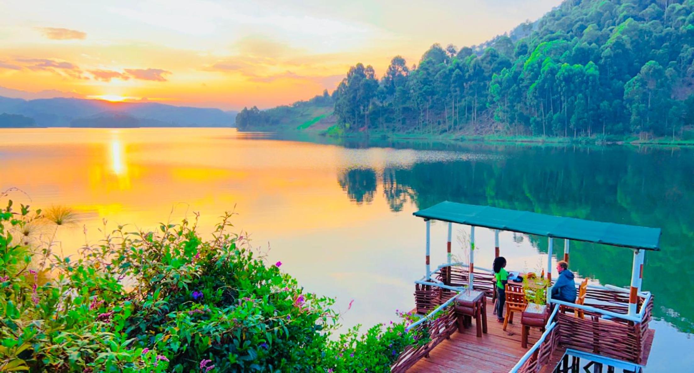 Lake Bunyonyi Rock Resort