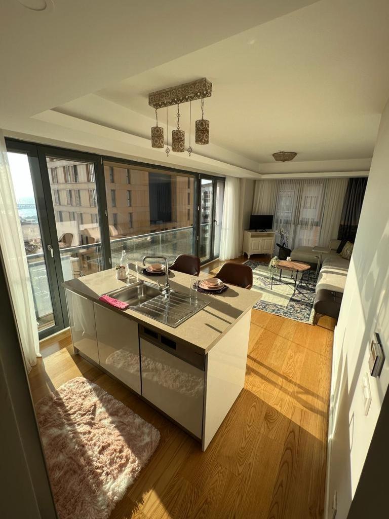Ultra Lüx Deniz Manzaralı Site İçi 2+1 Daire