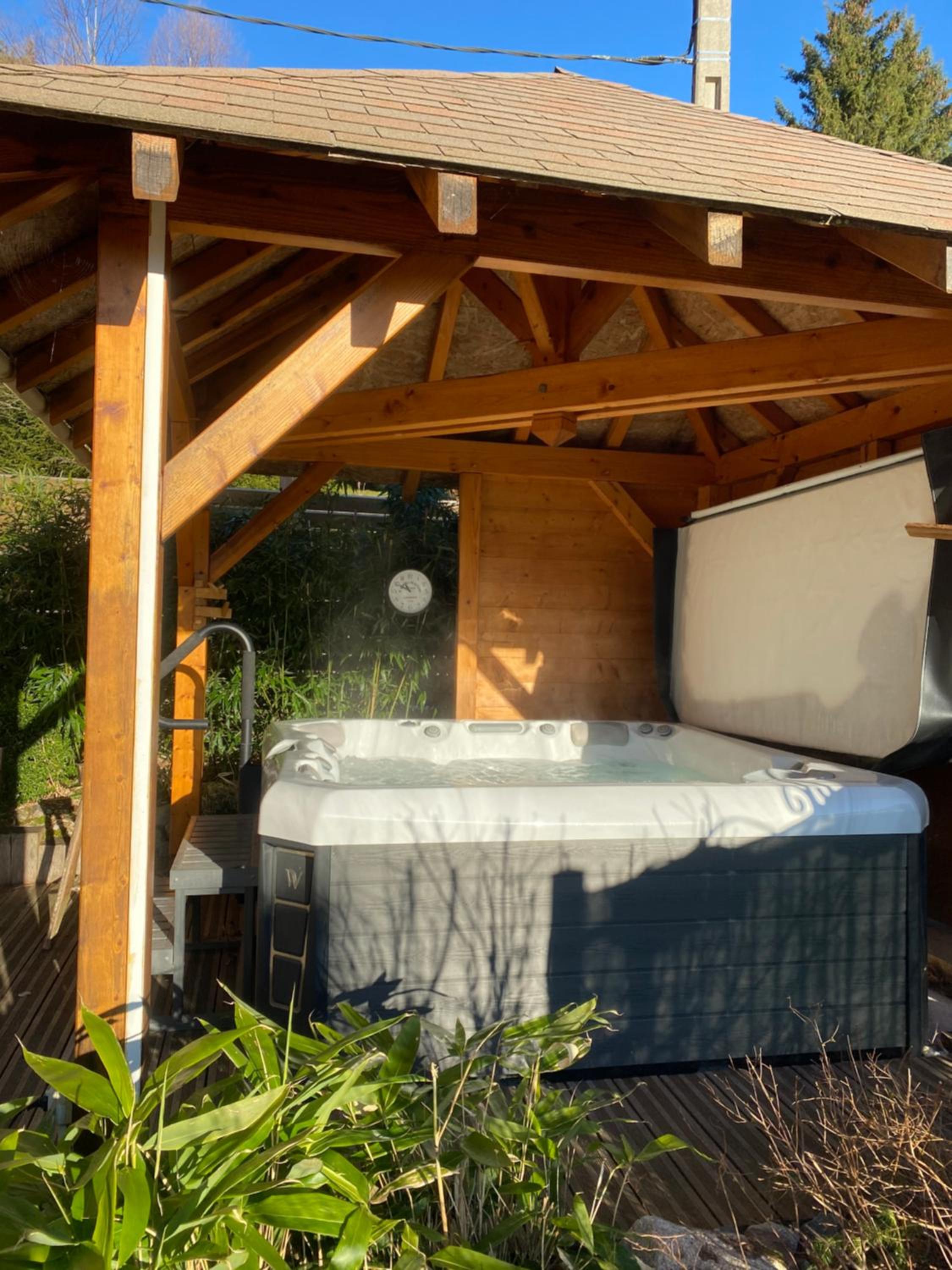 Maison La Devinière - sauna et spa compris accessibles toute l'année