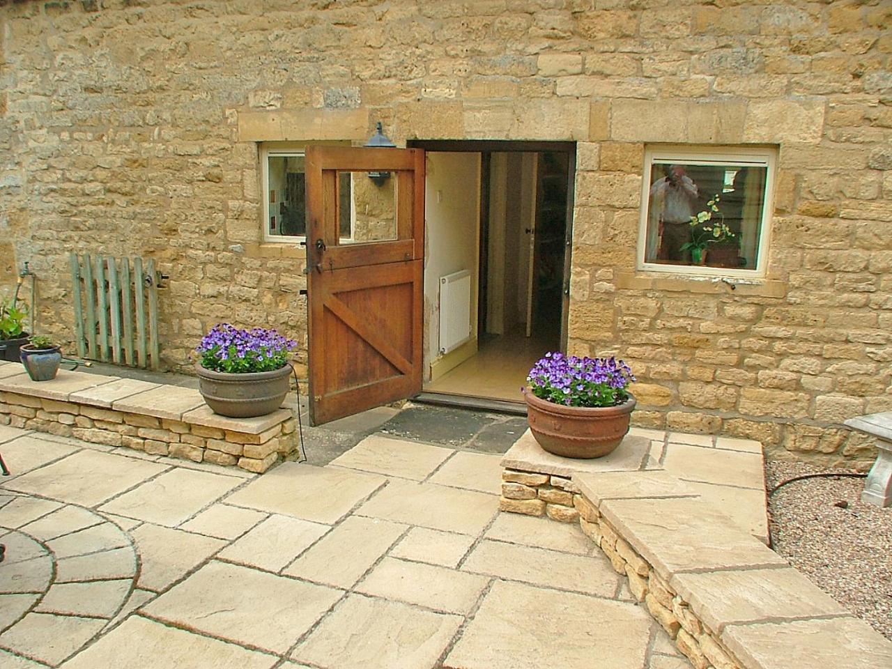 Cotswold Charm Stable Cottage
