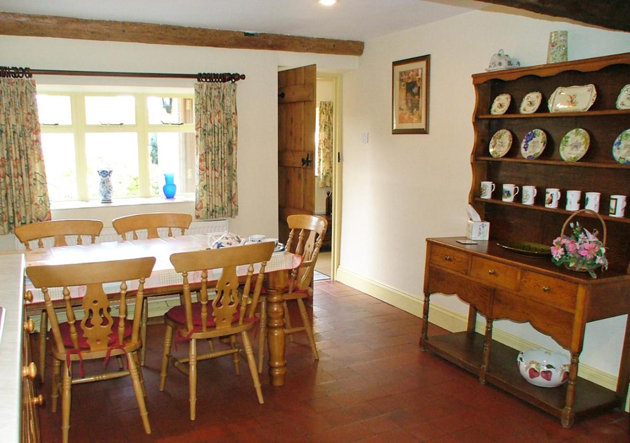 Cotswold Charm Stable Cottage