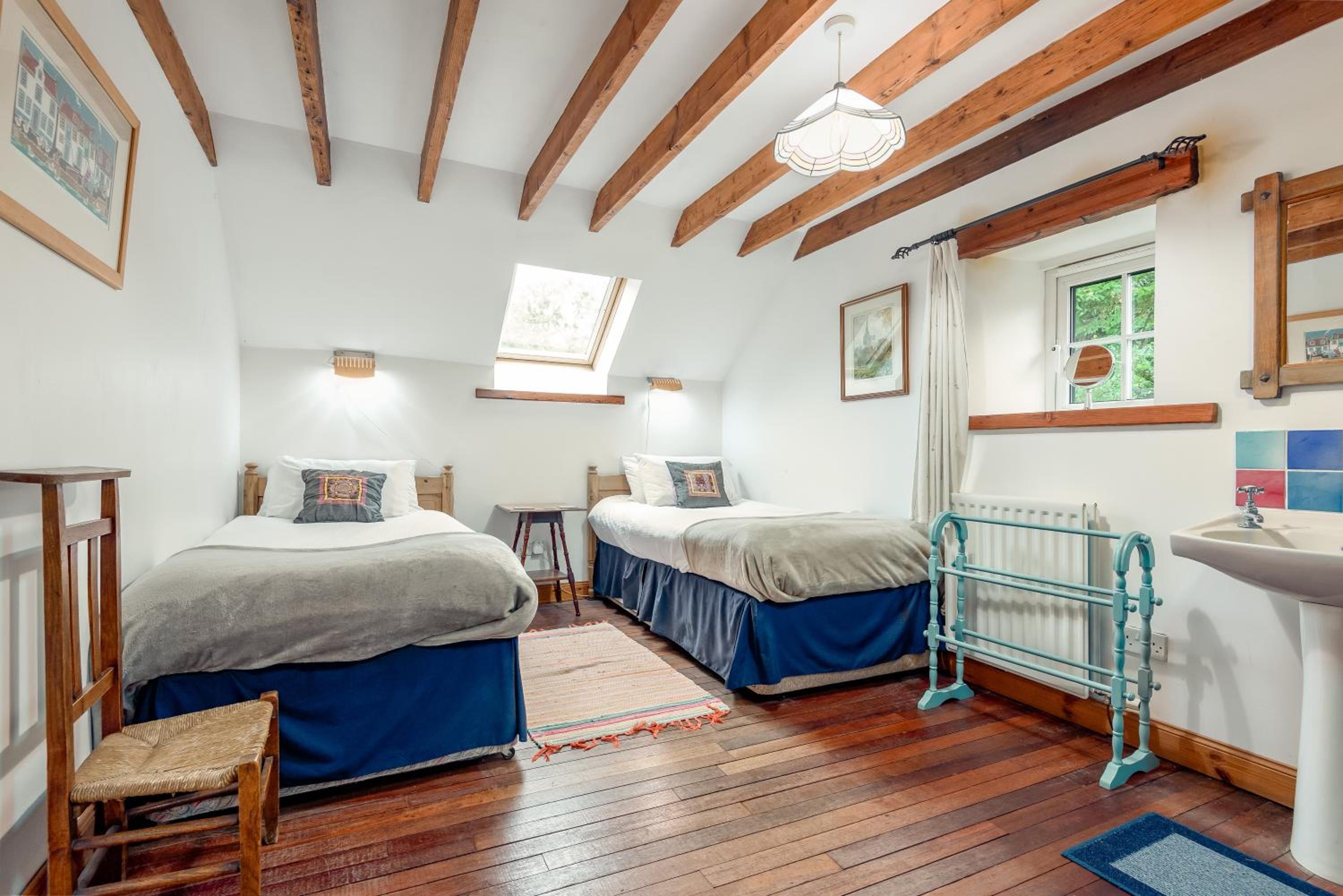 Park View Cottages - The Granary view 5