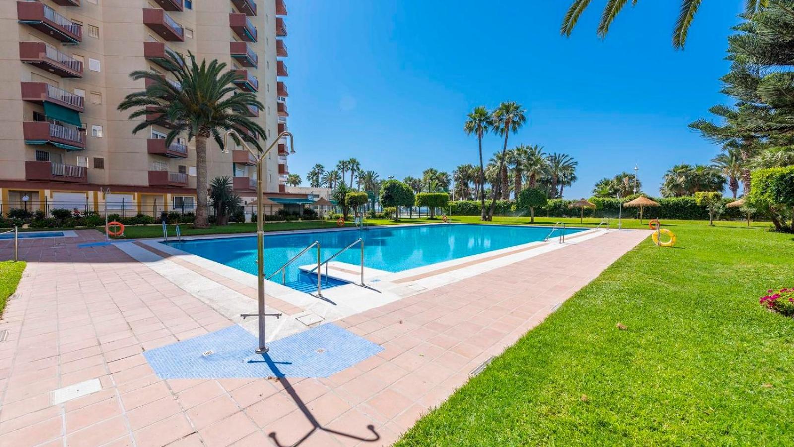 Apartamento Las Góndolas Playa Almuñécar by Ruralidays