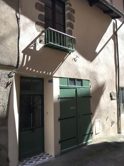 L'ancienne Forge - a stylish medieval holiday home