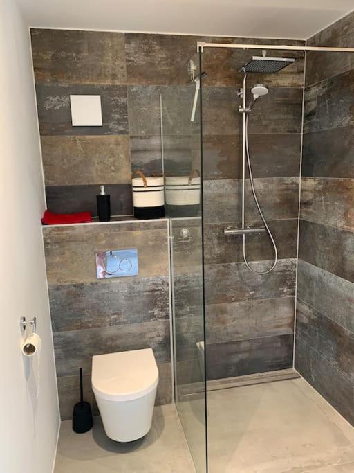 Chambre d hôtes Le Joyau with indoor pool and sauna