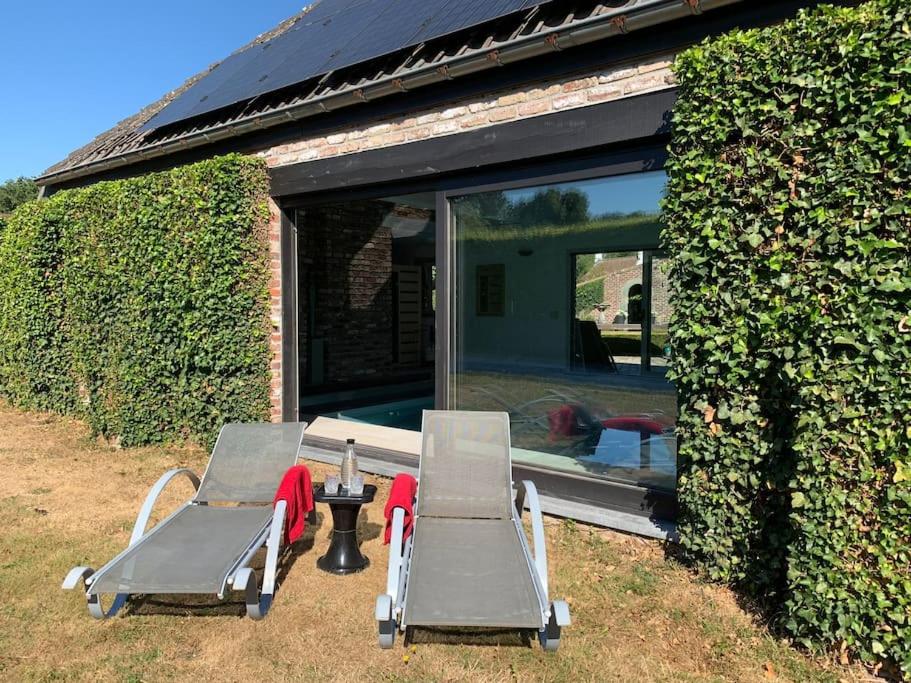Chambre d hôtes Le Joyau with indoor pool and sauna
